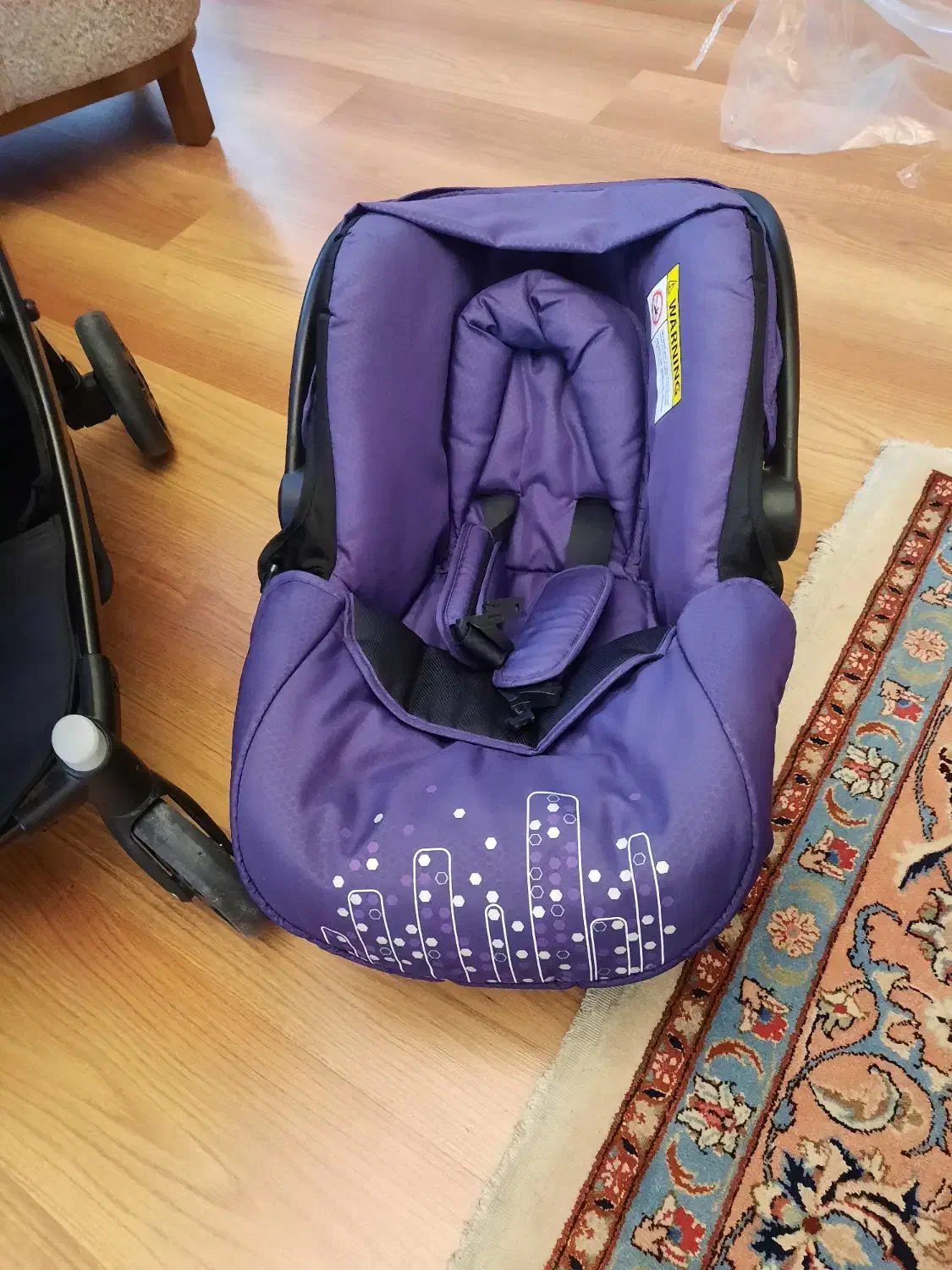 گهواره و کریر و کیف نوزاد|کالسکه و لوازم جانبی|مشهد, سجاد شهر|دیوار