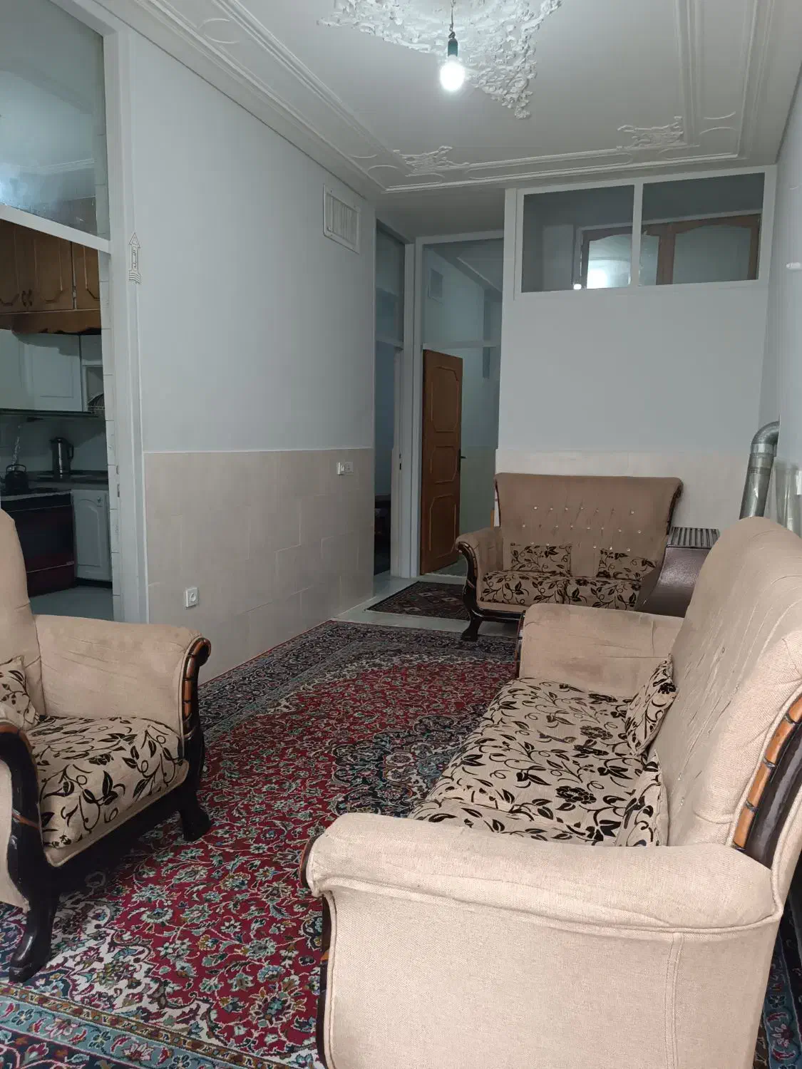 منزل سوئیت مبله|اجارهٔ کوتاهمدت آپارتمان و سوئیت|شیراز, بازار|دیوار