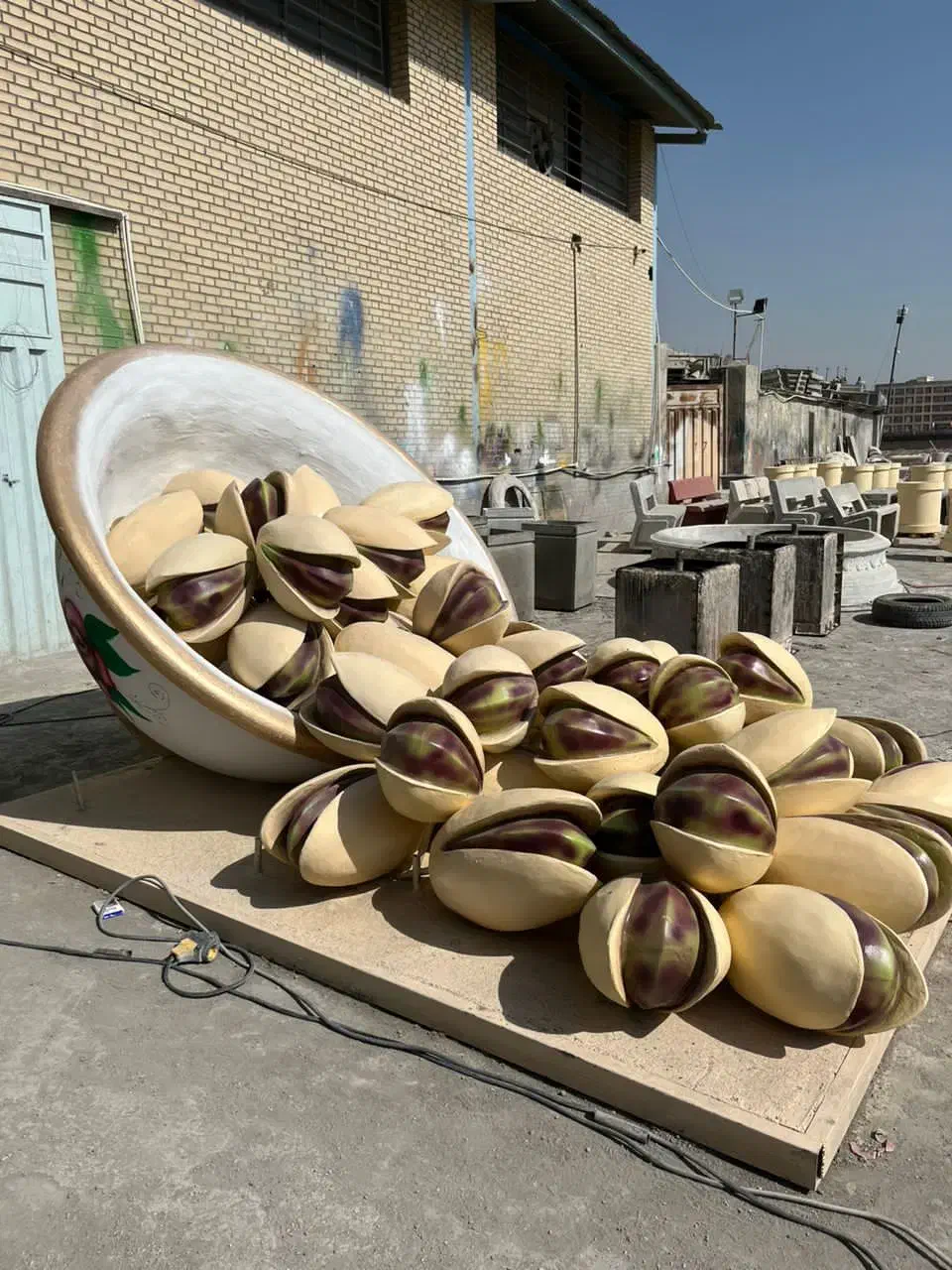 مجسمه و المان شهری|مجسمه، تندیس، ماکت|تهران, صادقیه|دیوار