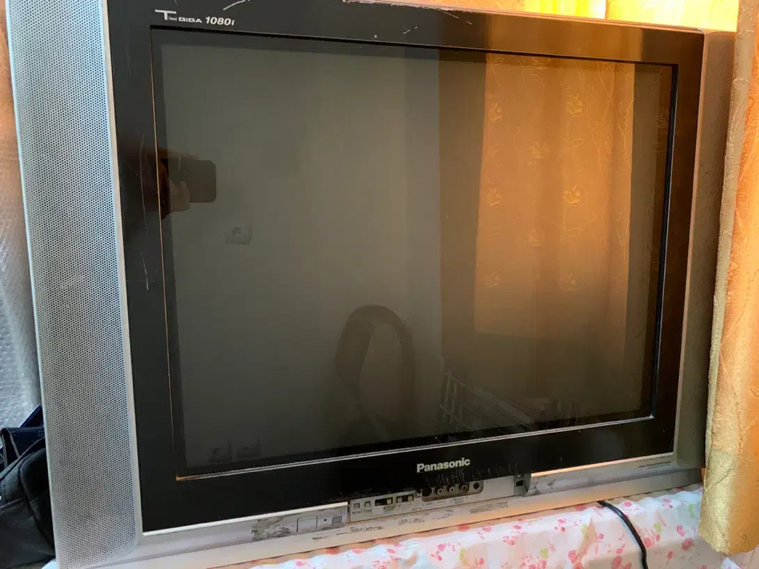 تلوزیون Panasonic T Giga 1080i|تلویزیون و پروژکتور|تهران, هروی|دیوار