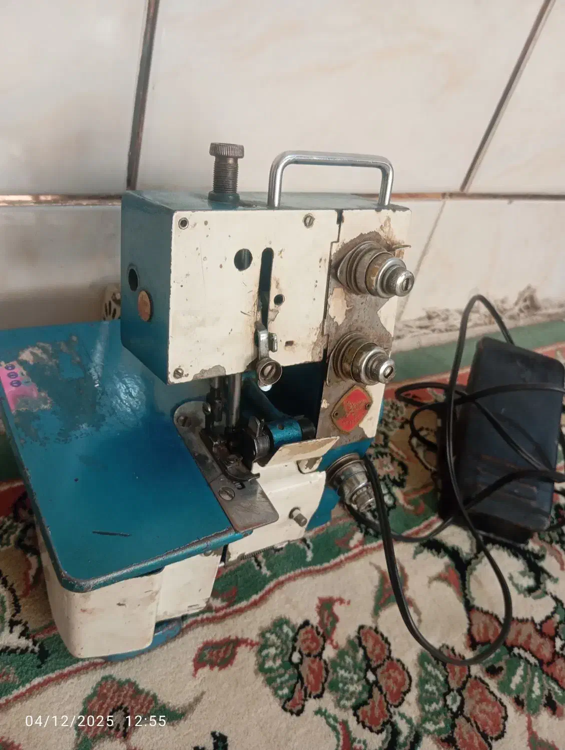 سردوز سه نخ|چرخ خیاطی و ریسندگی|فلاورجان, |دیوار