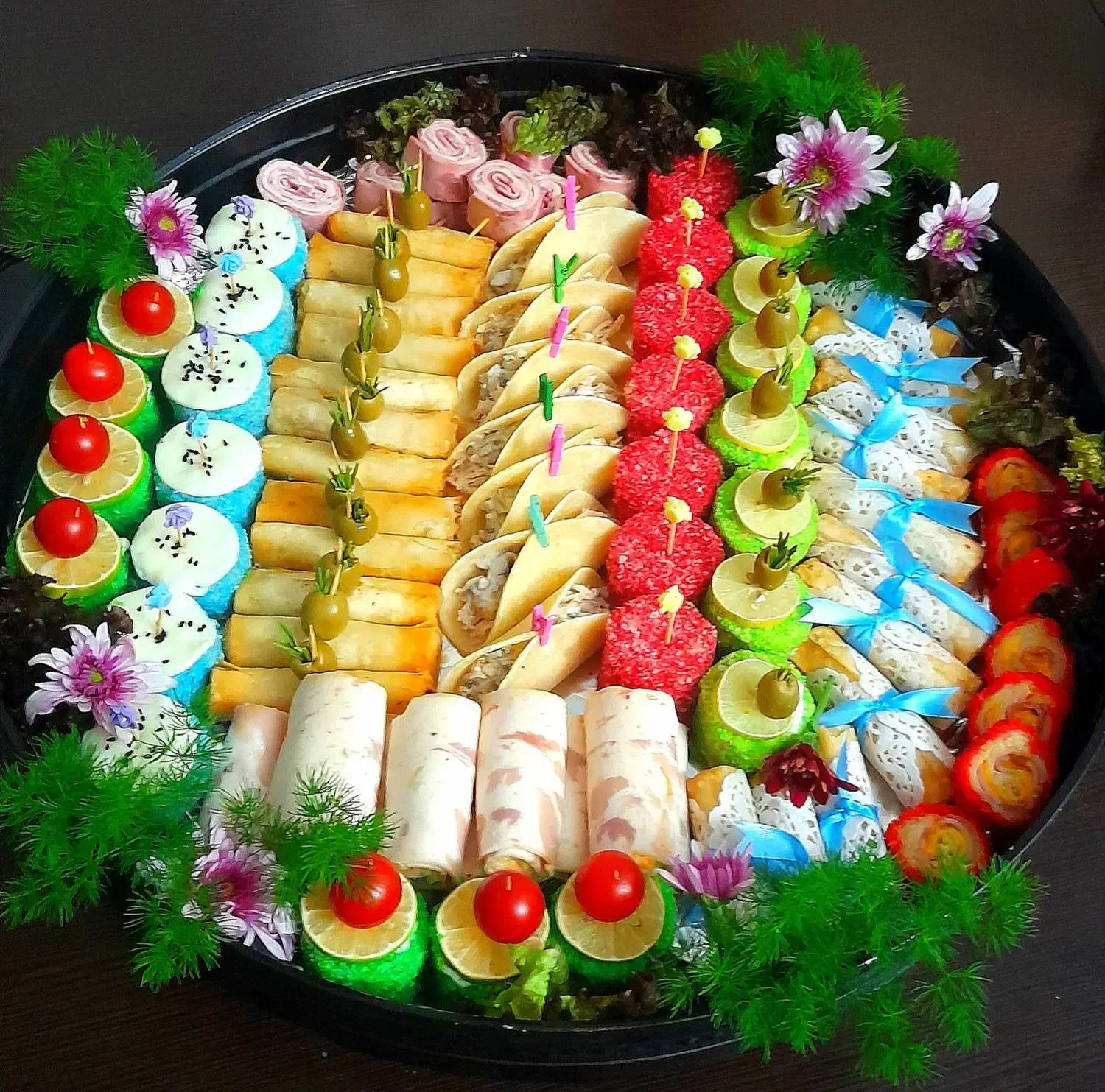 فینگرفود فینگر فود دسر غذا مزه میوه آرایی|خدمات پذیرایی، مراسم|تهران, ستارخان|دیوار