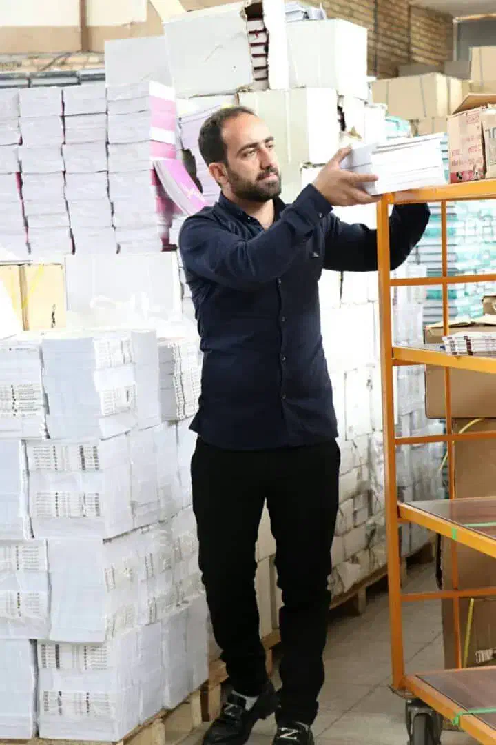 خانم بلاگر تولید محتوی سه روز در ماه حضوری|استخدام رایانه و فناوری اطلاعات|قیامدشت - خاورشهر, |دیوار