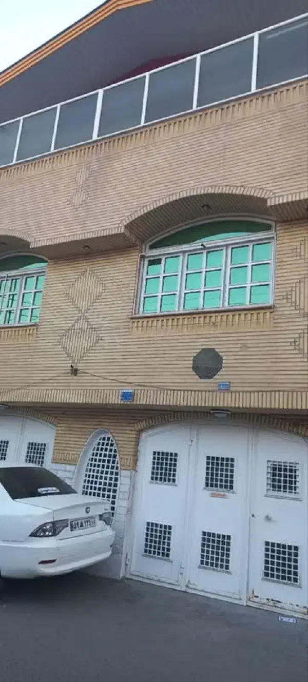 رهن خانه ویلایی|اجارهٔ خانه و ویلا|قم, زنبیل آباد|دیوار