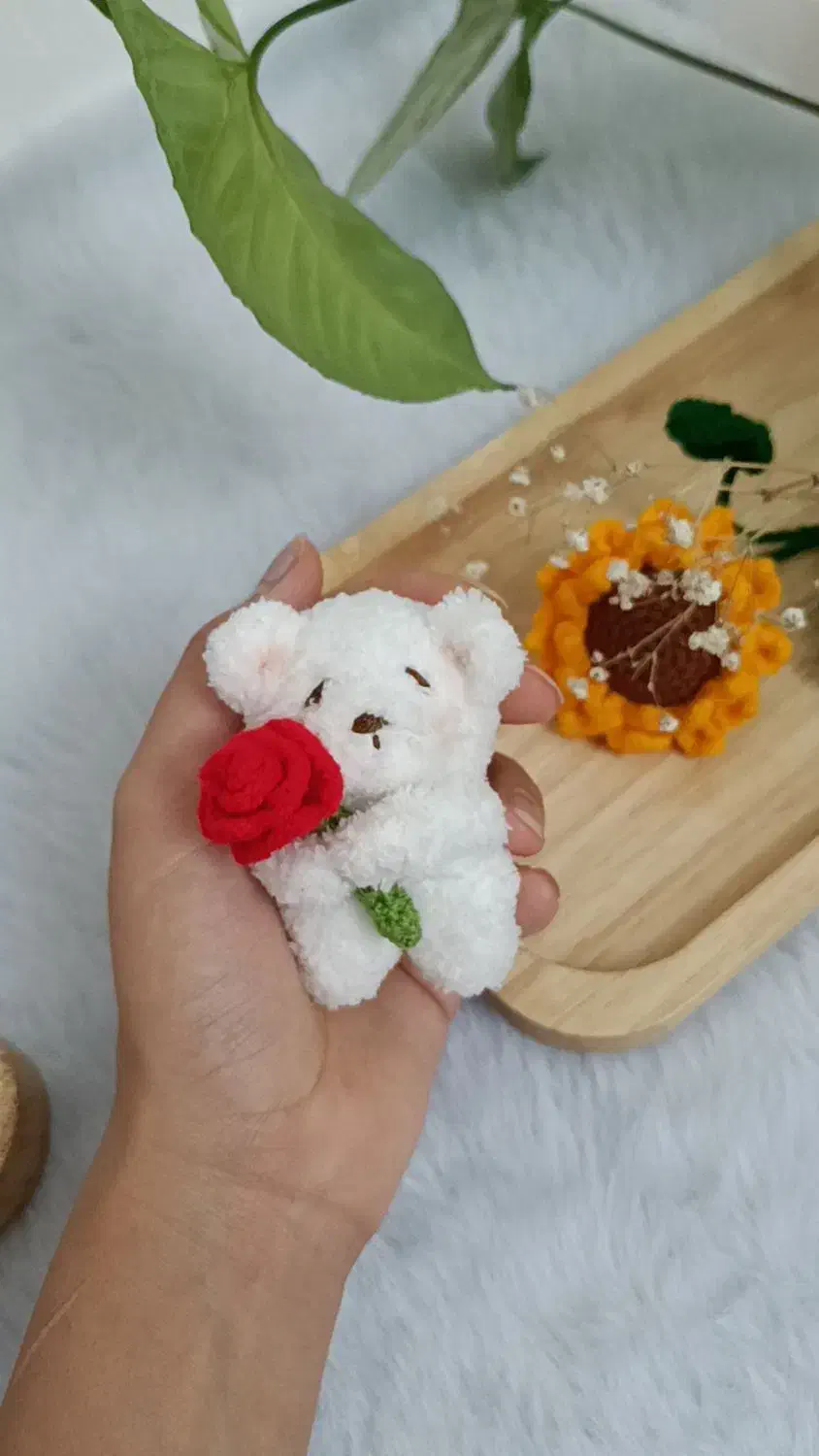 گل لیلیوم دستساز|صنایع دستی و سایر لوازم تزئینی|سقز, |دیوار