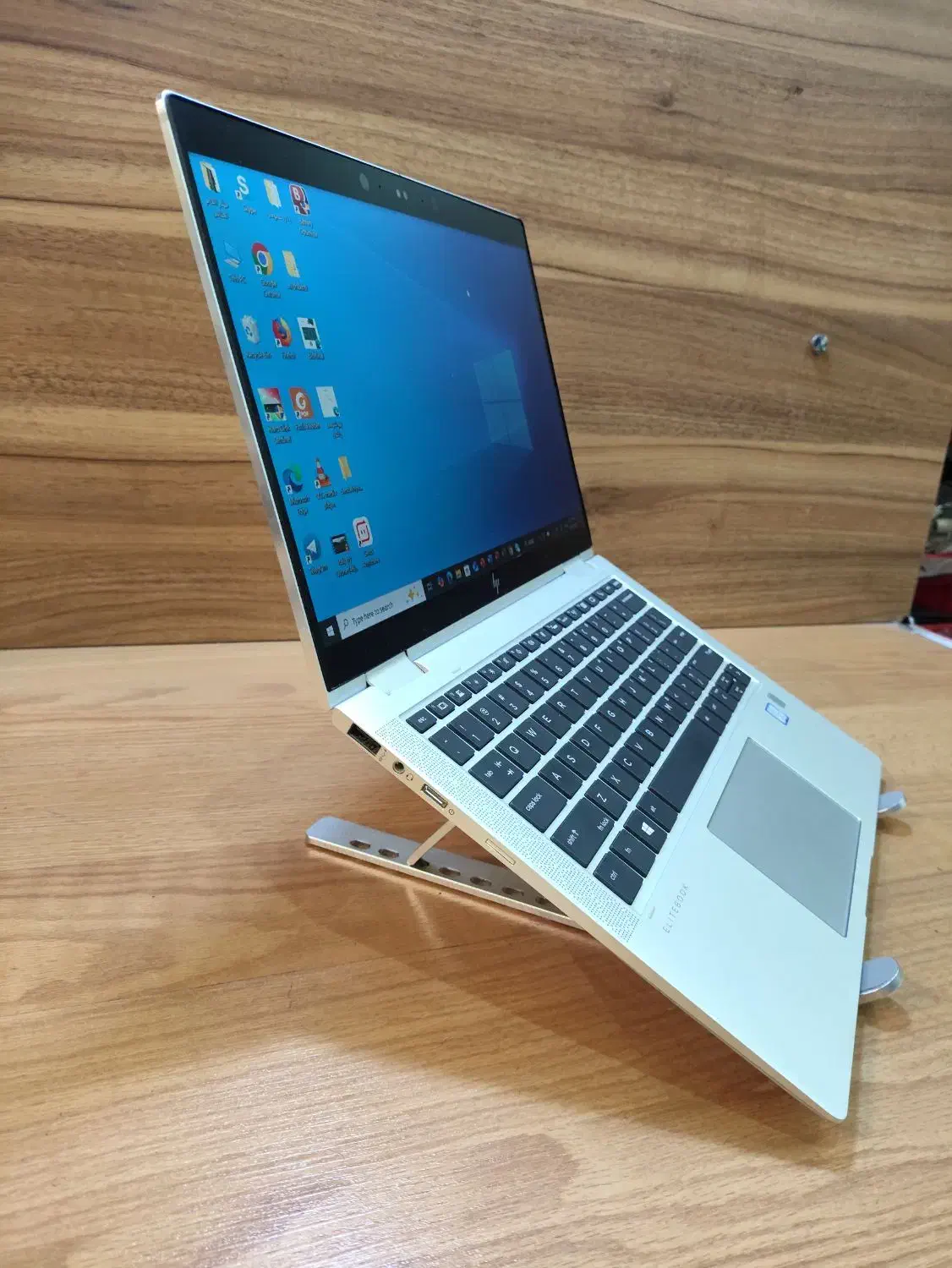 لپ تاپ HP اقتصادی (تاچ ۳۶۰ درجه) بسیار تمیز|رایانه همراه|سمنان, |دیوار