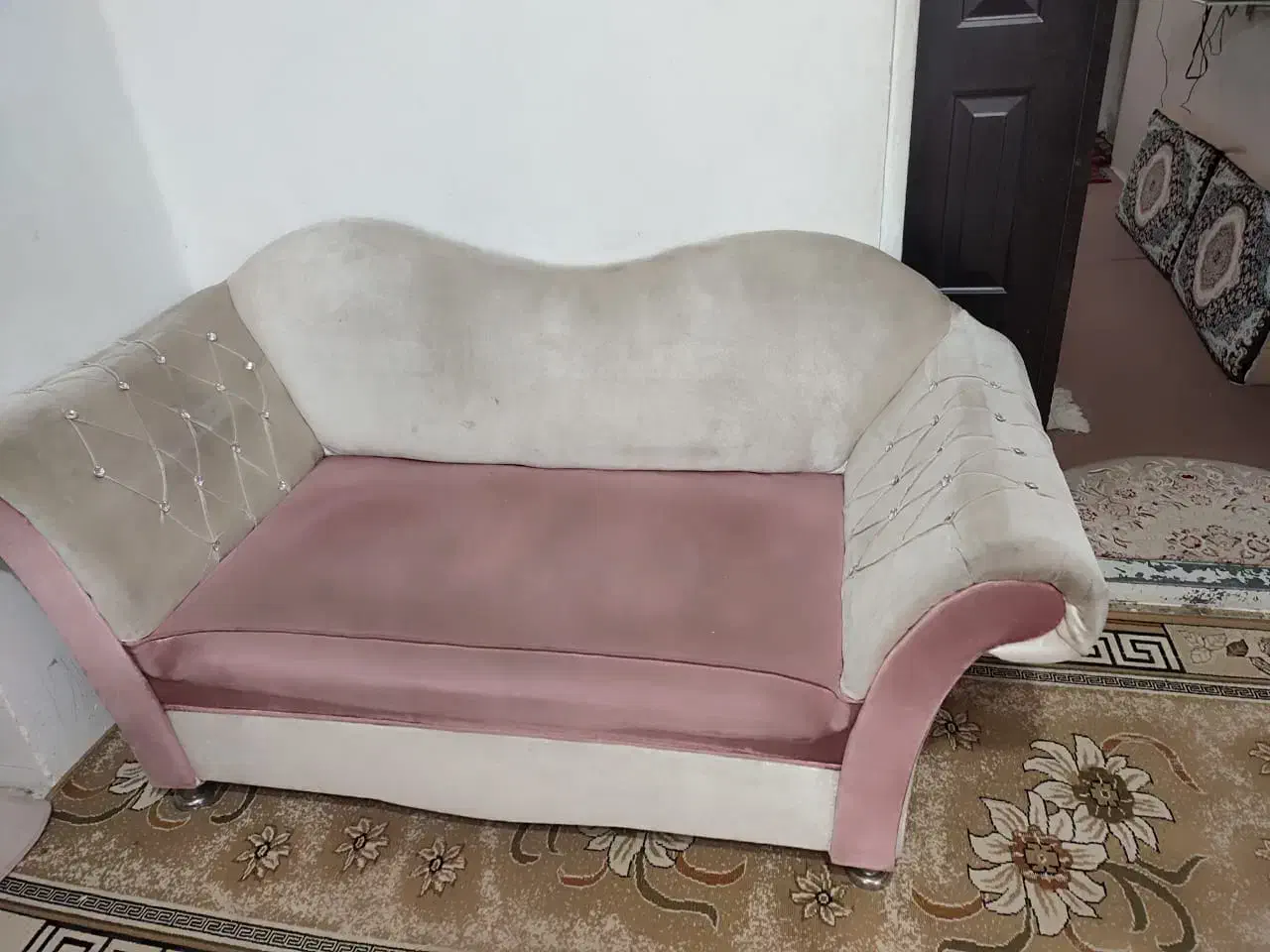 مبل راحتی هفت نفره محکم|مبلمان خانگی و میز عسلی|رودبار, |دیوار