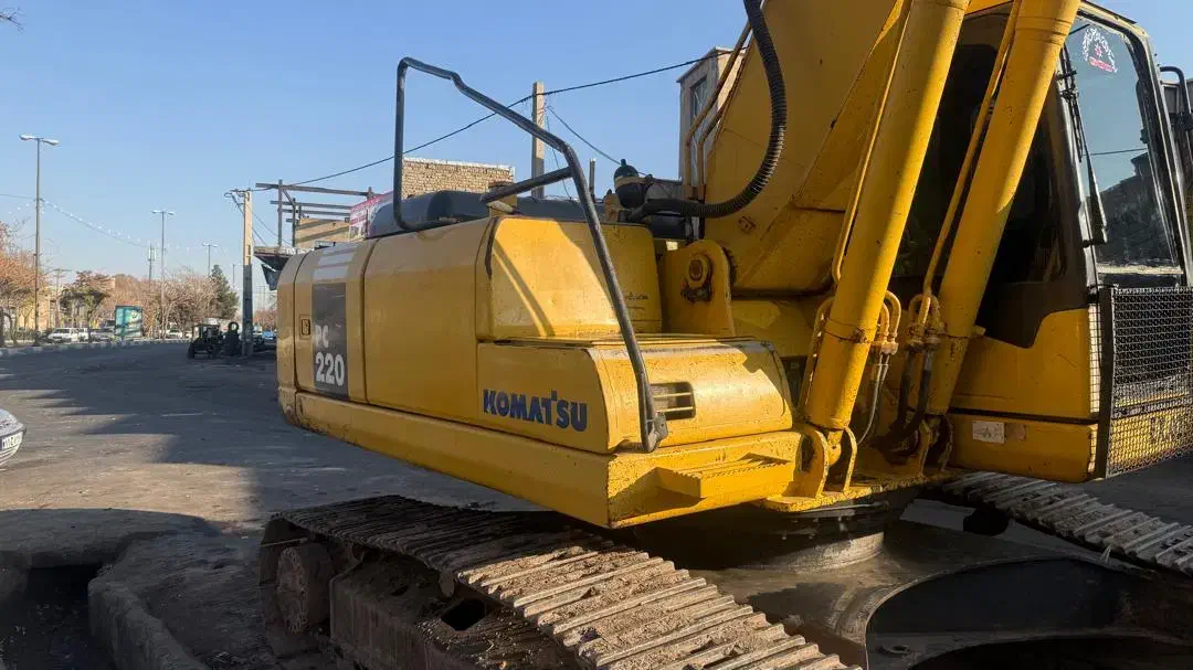 نیاز به کمپرسی تریلی یا ده چرخ|استخدام حمل و نقل|آباده, |دیوار