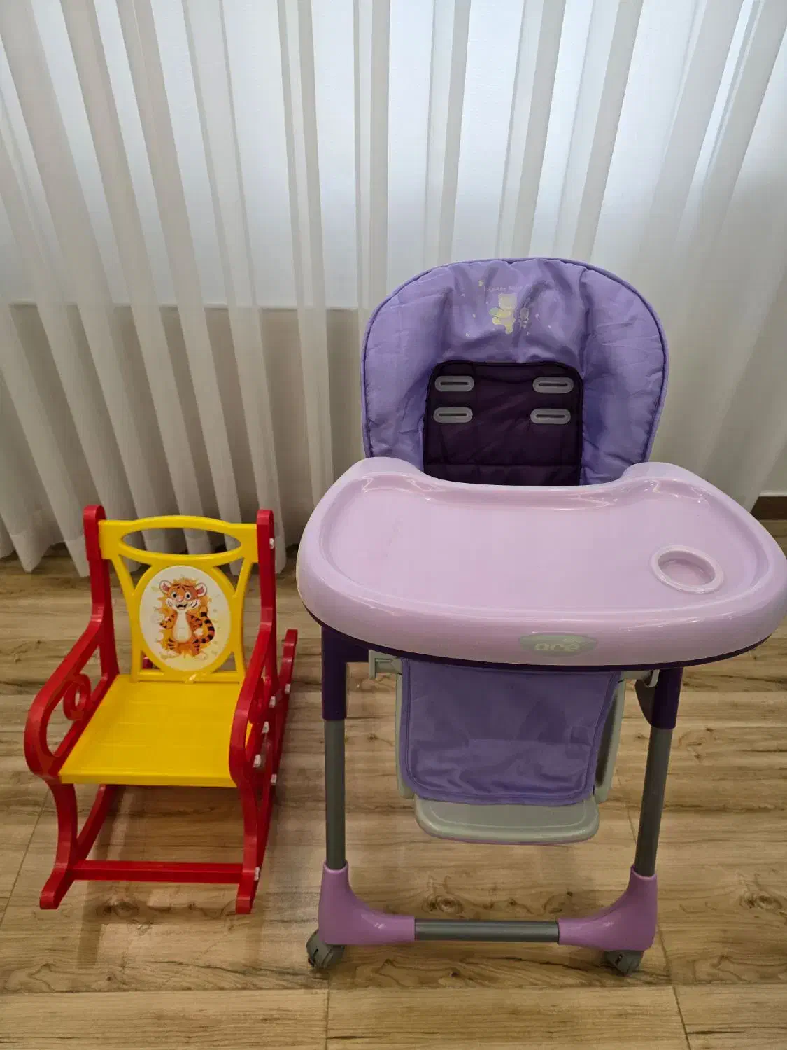 کالسکه،کریر،دوچرخه،صندلی غذا،روروئک در حد نو|اسباب و اثاث بچه|رشت, چله خانه|دیوار