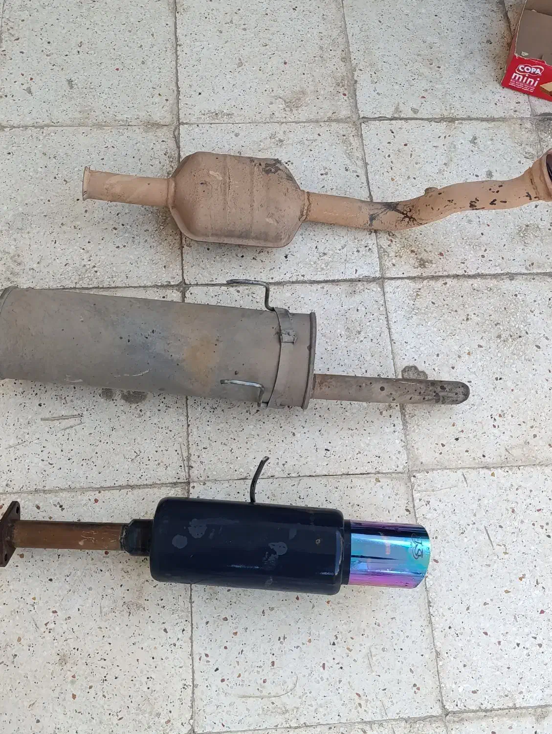 اگزوز|قطعات یدکی و لوازم جانبی|نهاوند, |دیوار