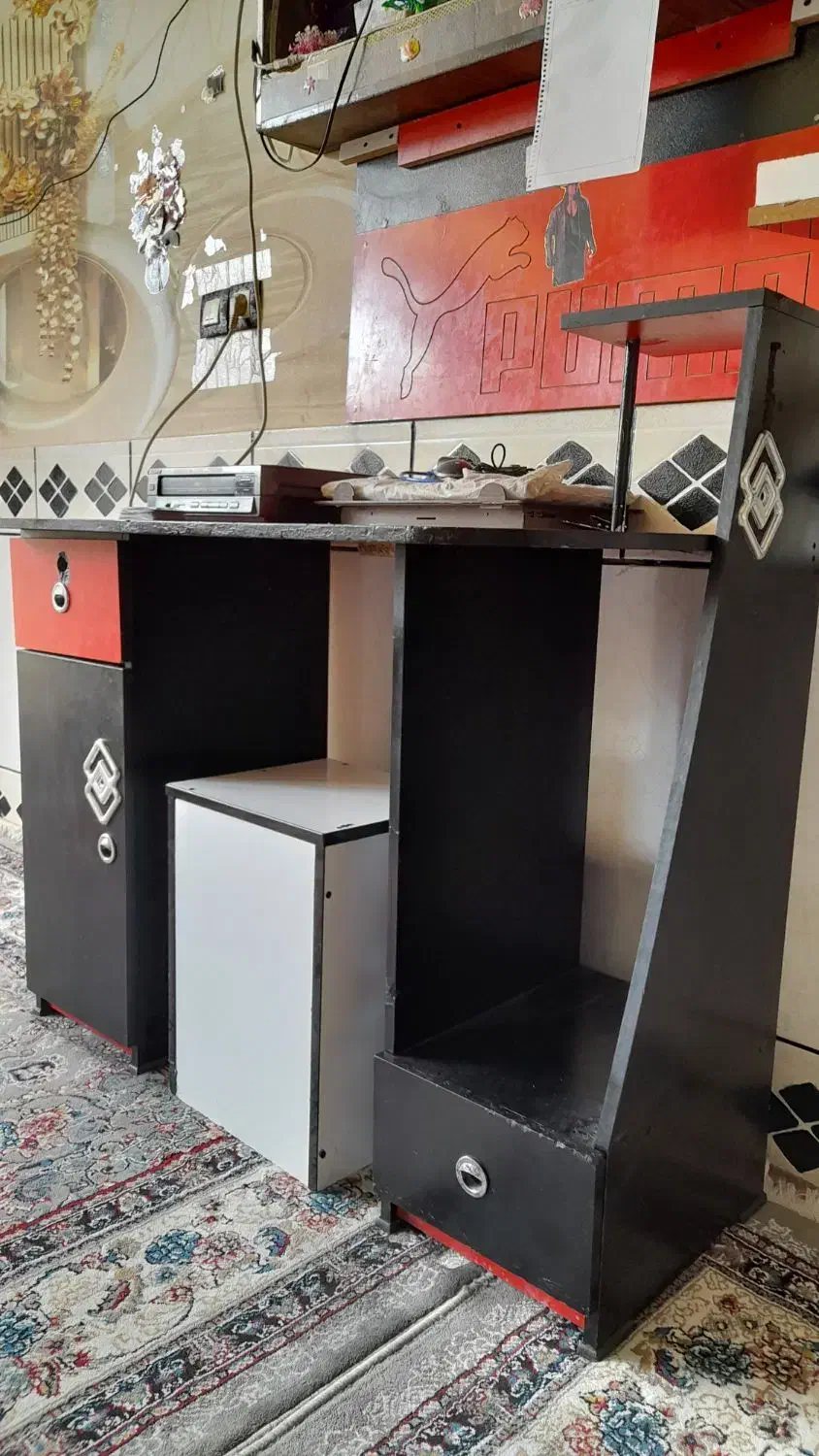 میز کامپیوتر ولبتاب جدید|میز تحریر و کامپیوتر|فولادشهر, B2|دیوار