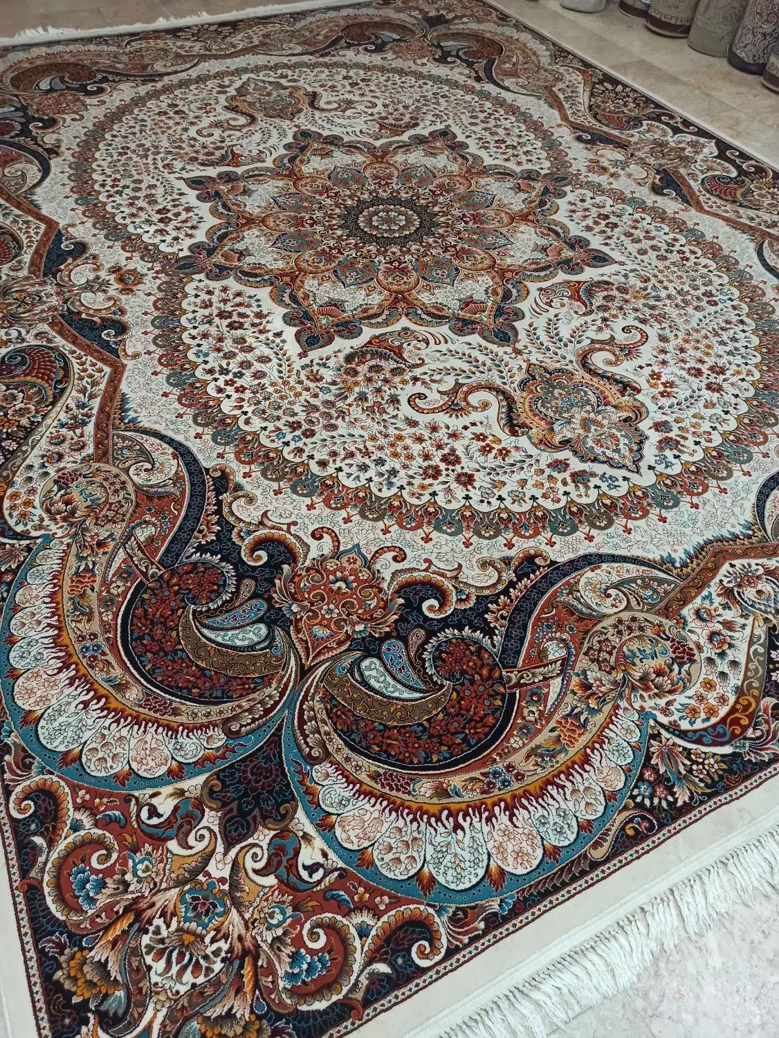 (اندیشه۹۳)دو تخته ۱۲متری۷۰۰شانه تراکم۲۵۵۰چیچک|فرش|مشهد, مشکینی (شهرک غرب)|دیوار