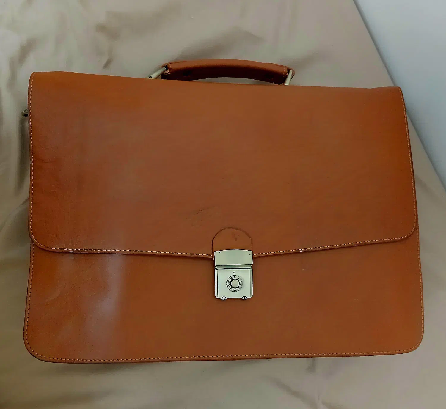 کیف دانشجویی و اداری چرم طبیعی|کیف، کفش، کمربند|اراک, |دیوار