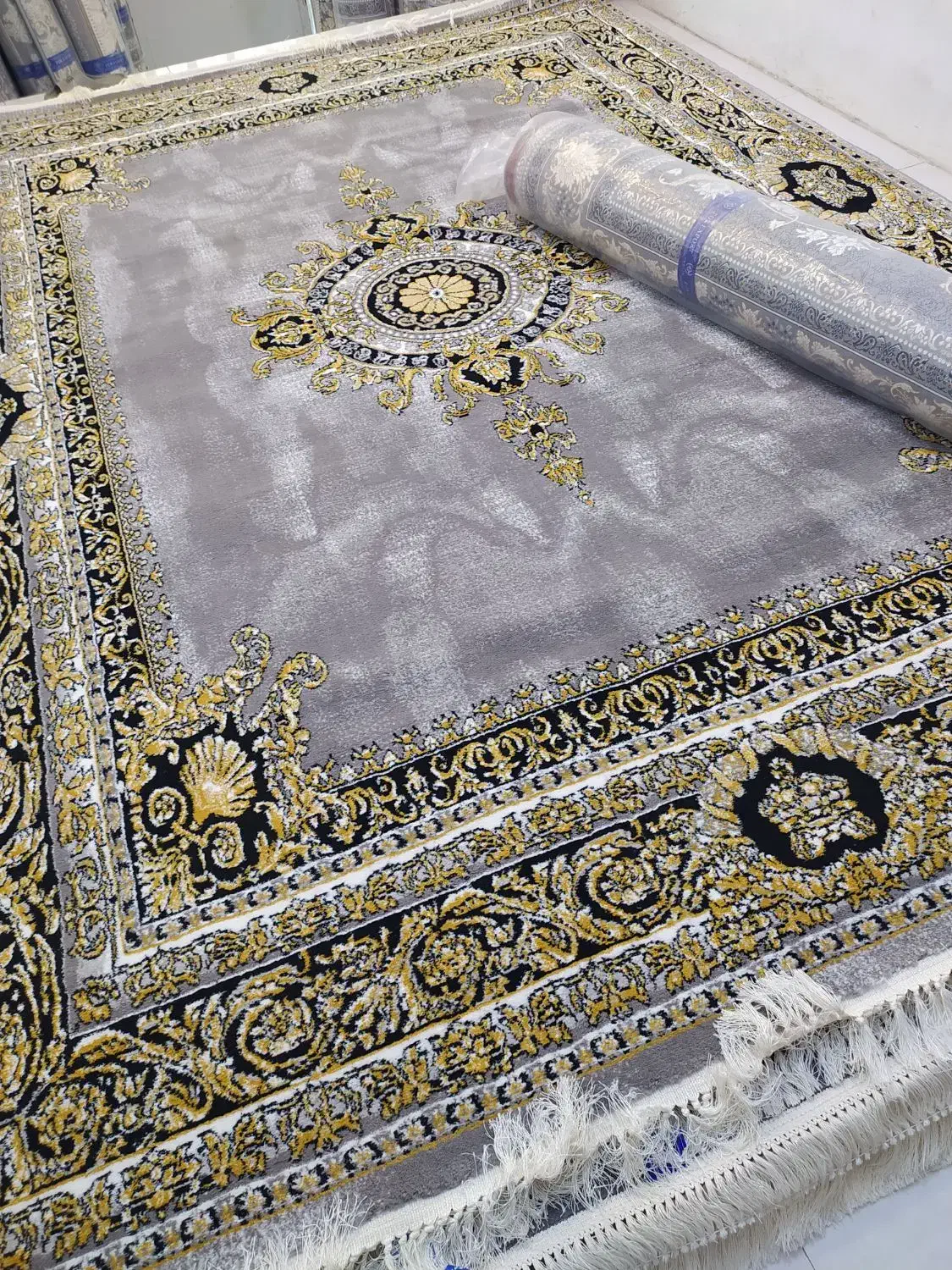 9متری ورساچه فیلی نخ B c F نو|فرش|نهاوند, |دیوار