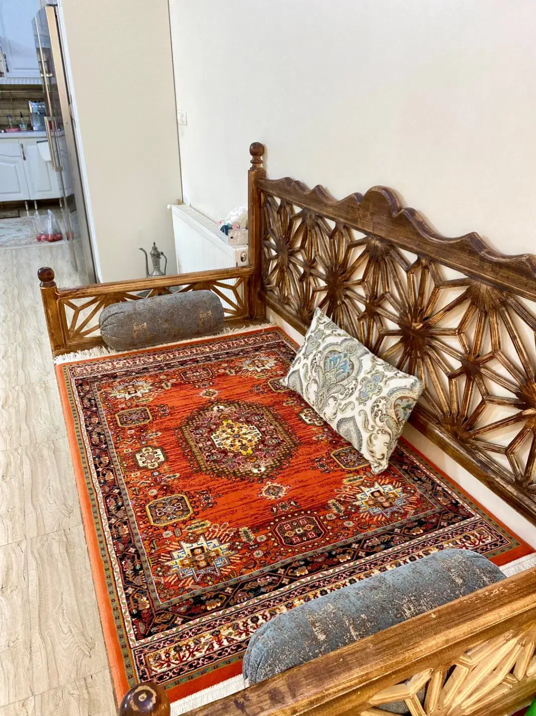 تخت سنتی|مبلمان خانگی و میز عسلی|قم, شهرک قدس|دیوار