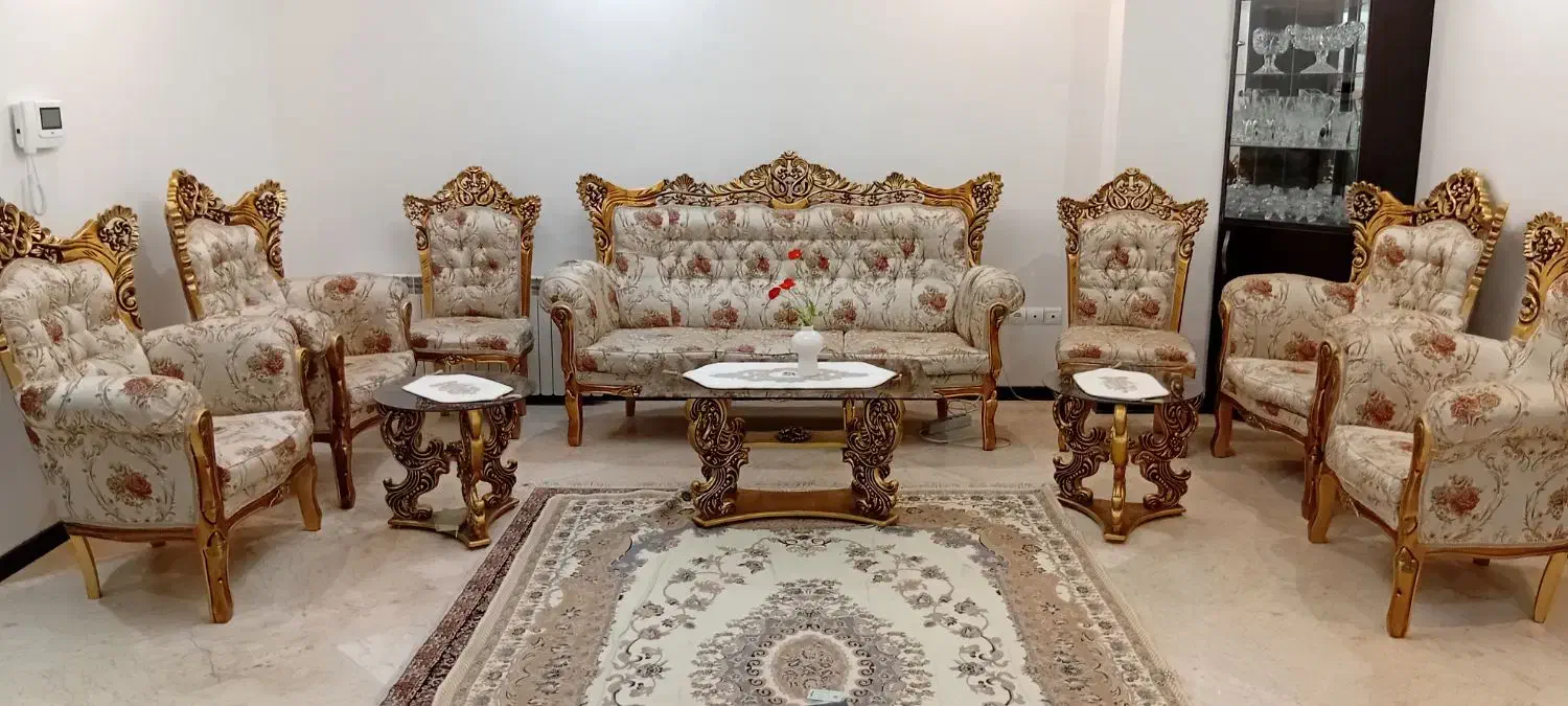 مبل ،میزتلویزیون ، آینه و شمعدان برنج|مبلمان خانگی و میز عسلی|تهران, مدائن|دیوار