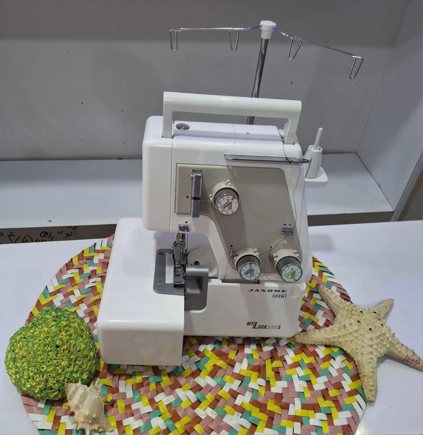 چرخ خیاطی ژانومه|چرخ خیاطی و ریسندگی|جم, |دیوار