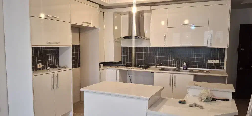 ۶۰ متر امیرآباد پارک لاله