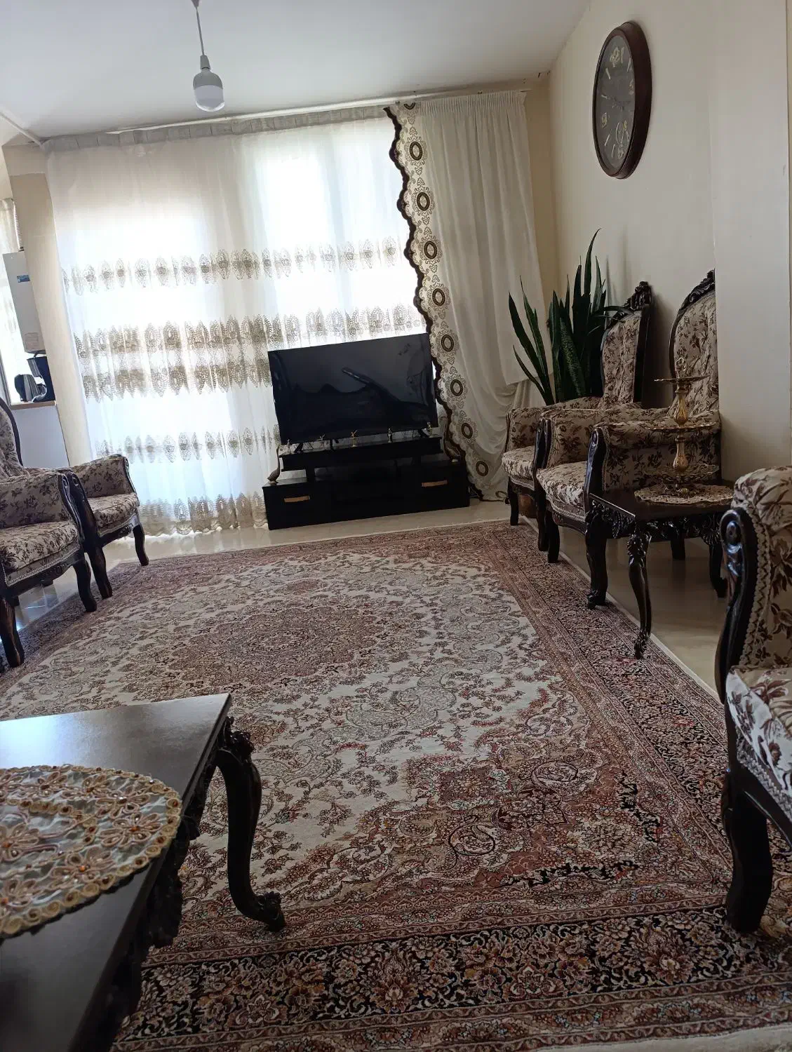 فروش مبلمان سلطنتی|مبلمان خانگی و میز عسلی|ساوه, |دیوار