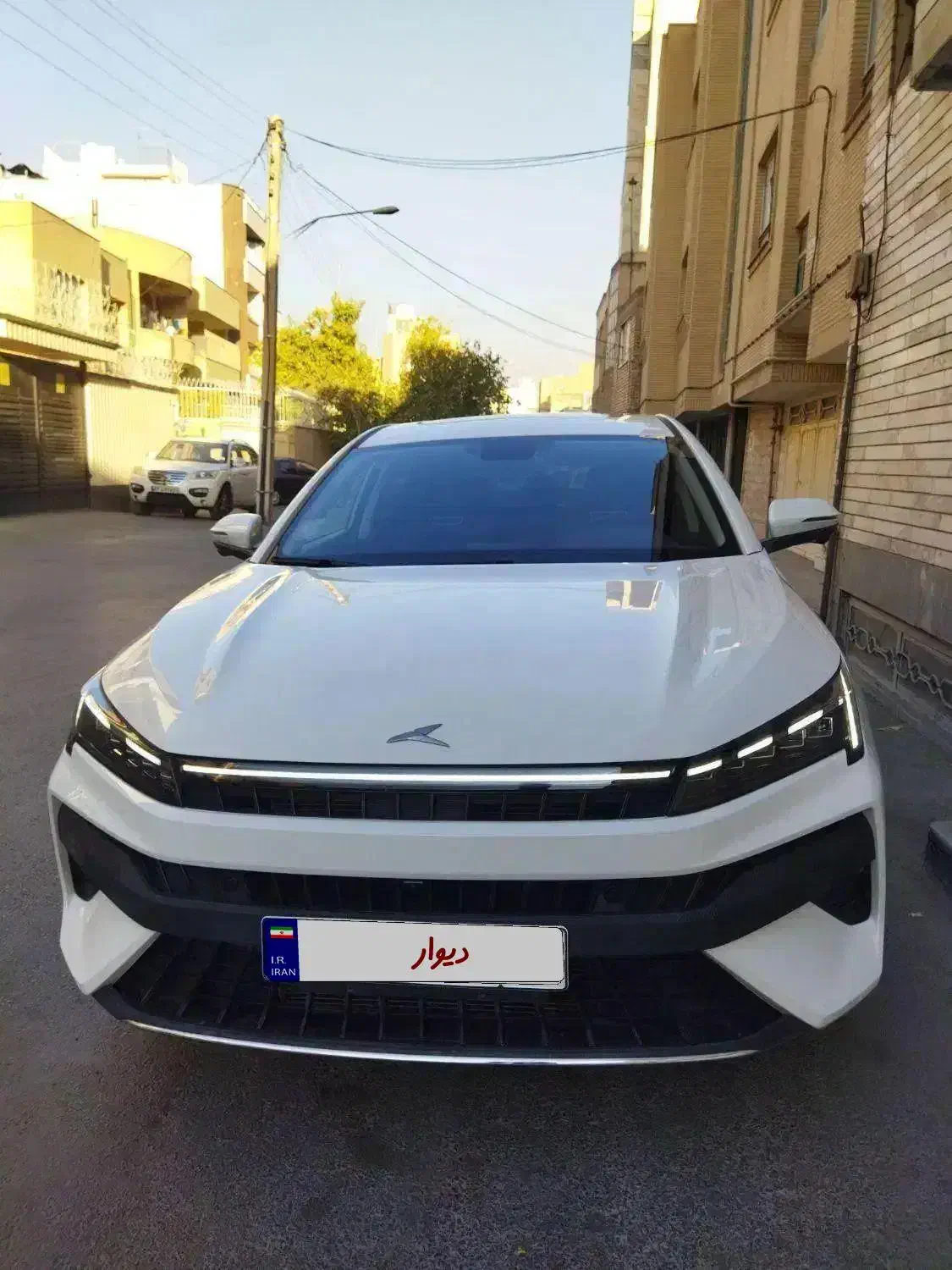 kmc j7|خودرو سواری و وانت|اصفهان, کوی سپاهان|دیوار