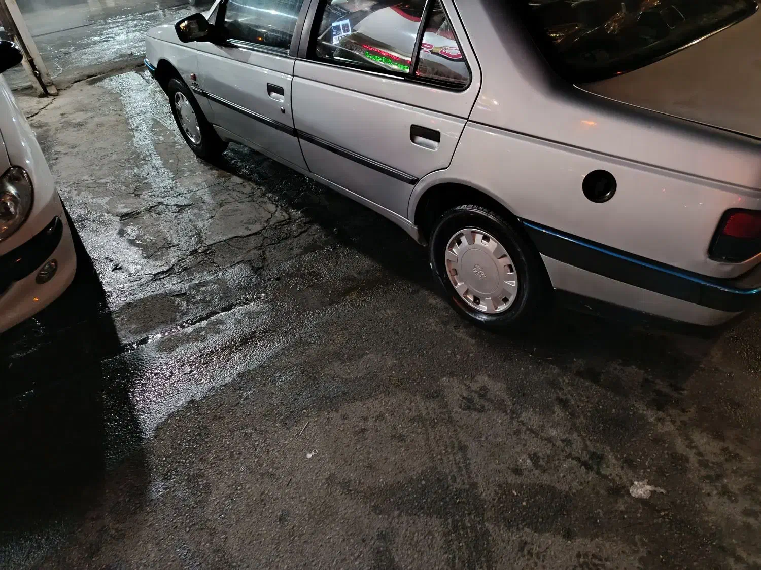 ۴۰۵ مدل ۹۶ دوگانه کارخانه سالم|خودرو سواری و وانت|مشهد, رسالت|دیوار