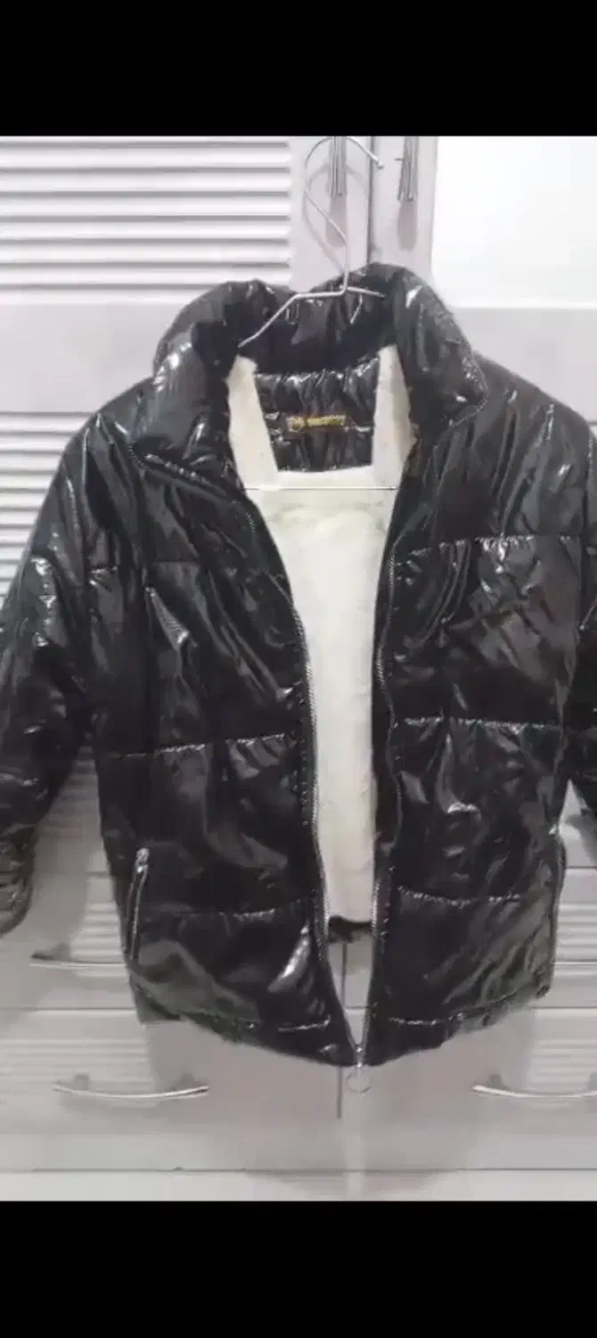 فروش لباس در حد نو|کفش و لباس بچه|فیروزآباد (فارس), |دیوار