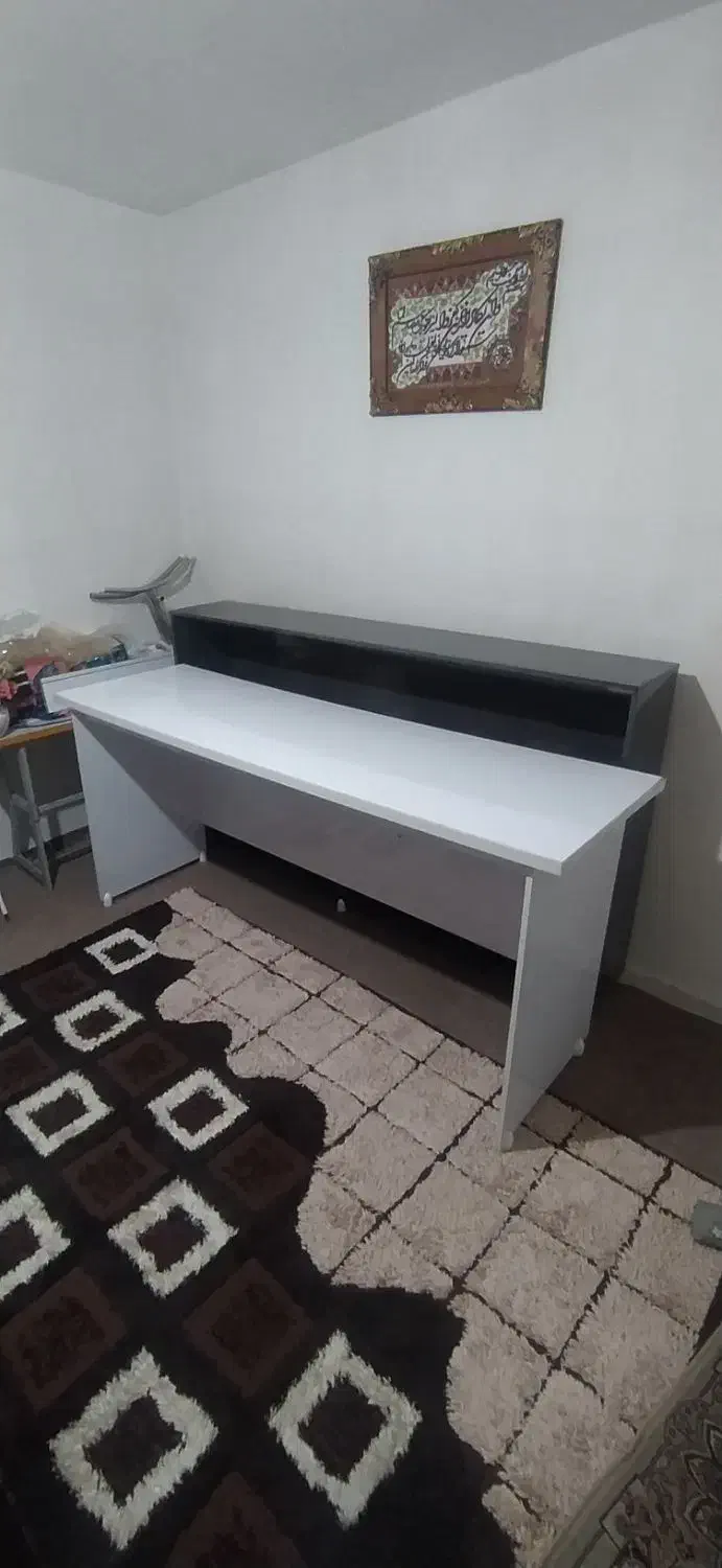 میز کار|میز تحریر و کامپیوتر|خرمآباد, |دیوار