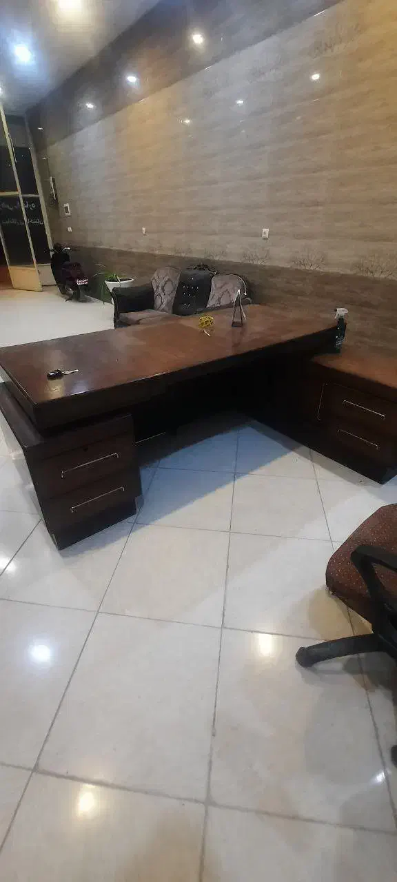 میز مدیریت|مبلمان اداری|یزد, |دیوار