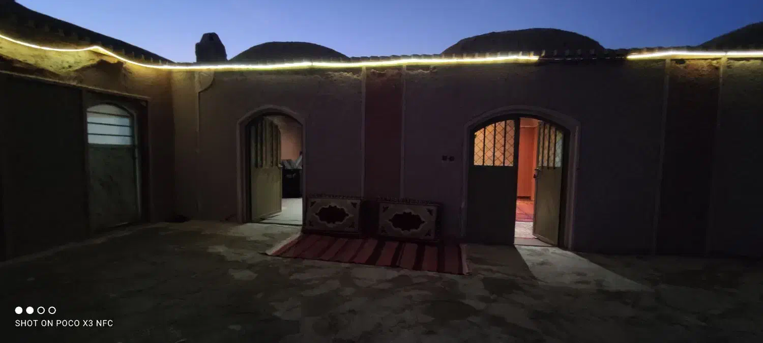 اقامتگاه بوم گردی و گردشگری زرین چاه|اجارهٔ کوتاهمدت ویلا و باغ|سرایان, |دیوار