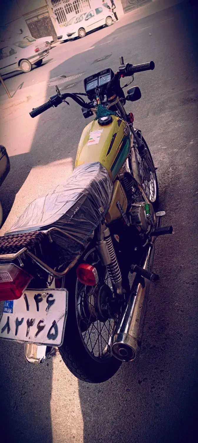 900000000|موتورسیکلت|تهران, اتابک|دیوار