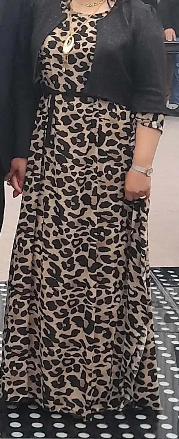 لباس مجلسی|لباس|ایلام, |دیوار