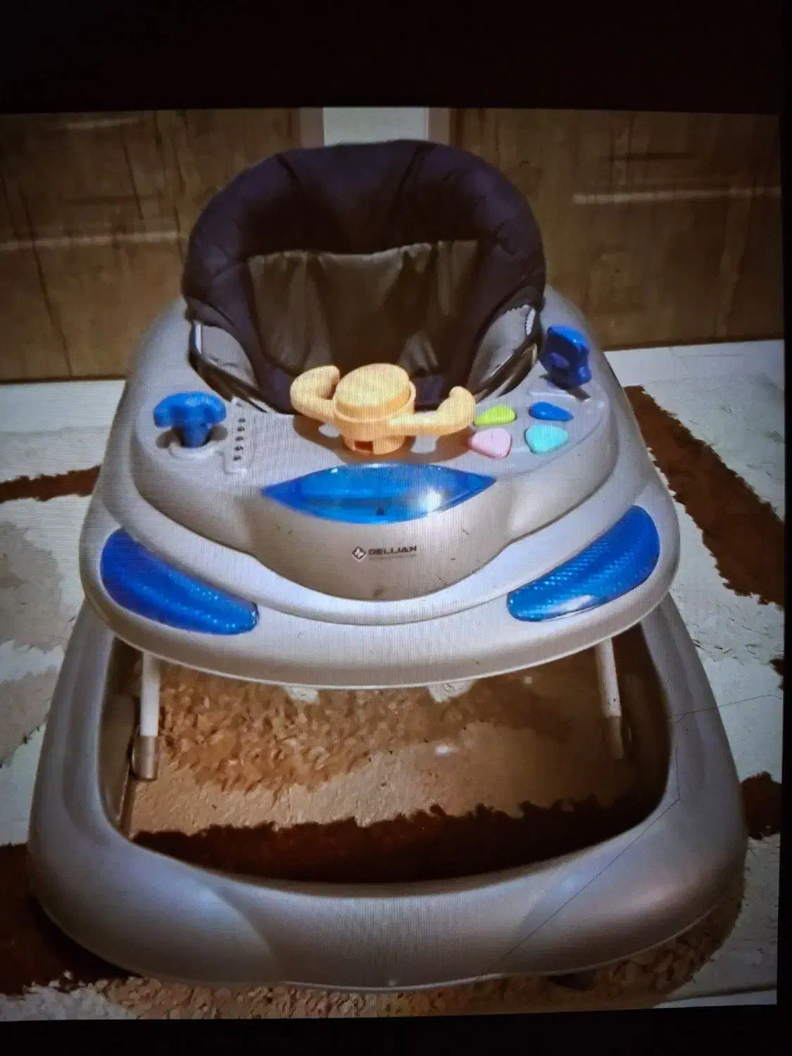 اسباب کودک|اسباب و اثاث بچه|ساوه, |دیوار