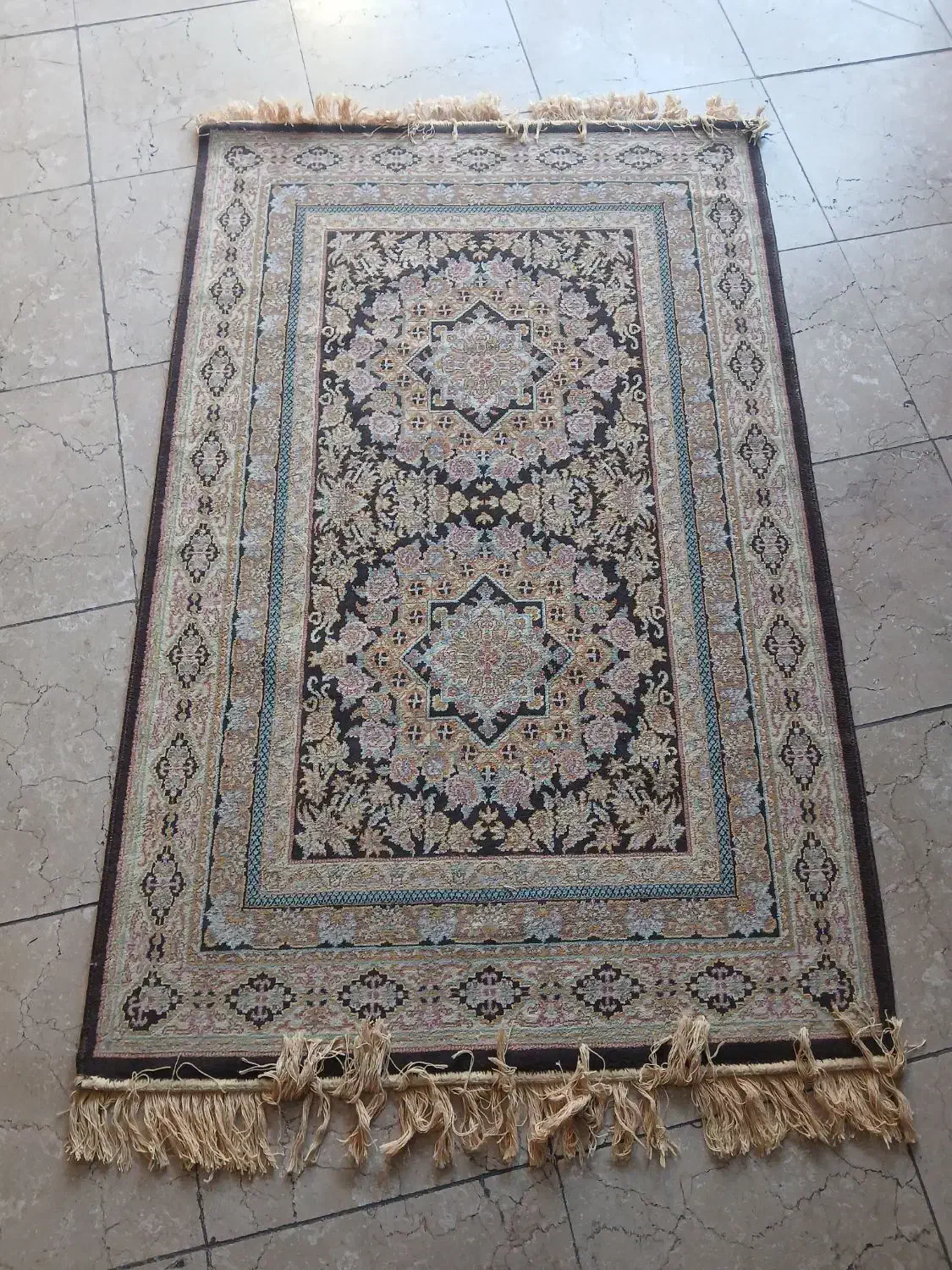 فرش|فرش|کرج, گلشهر|دیوار