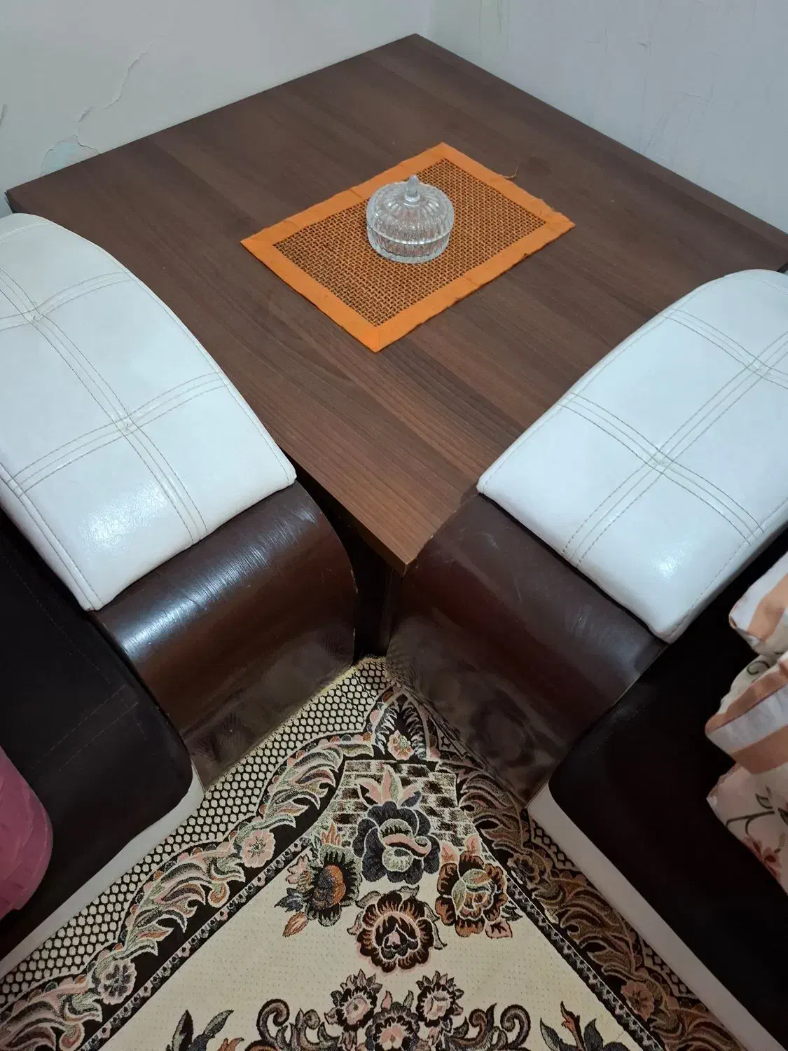 مبل 7نفره و میز جلومبلی|مبلمان خانگی و میز عسلی|اهواز, کوی رمضان|دیوار