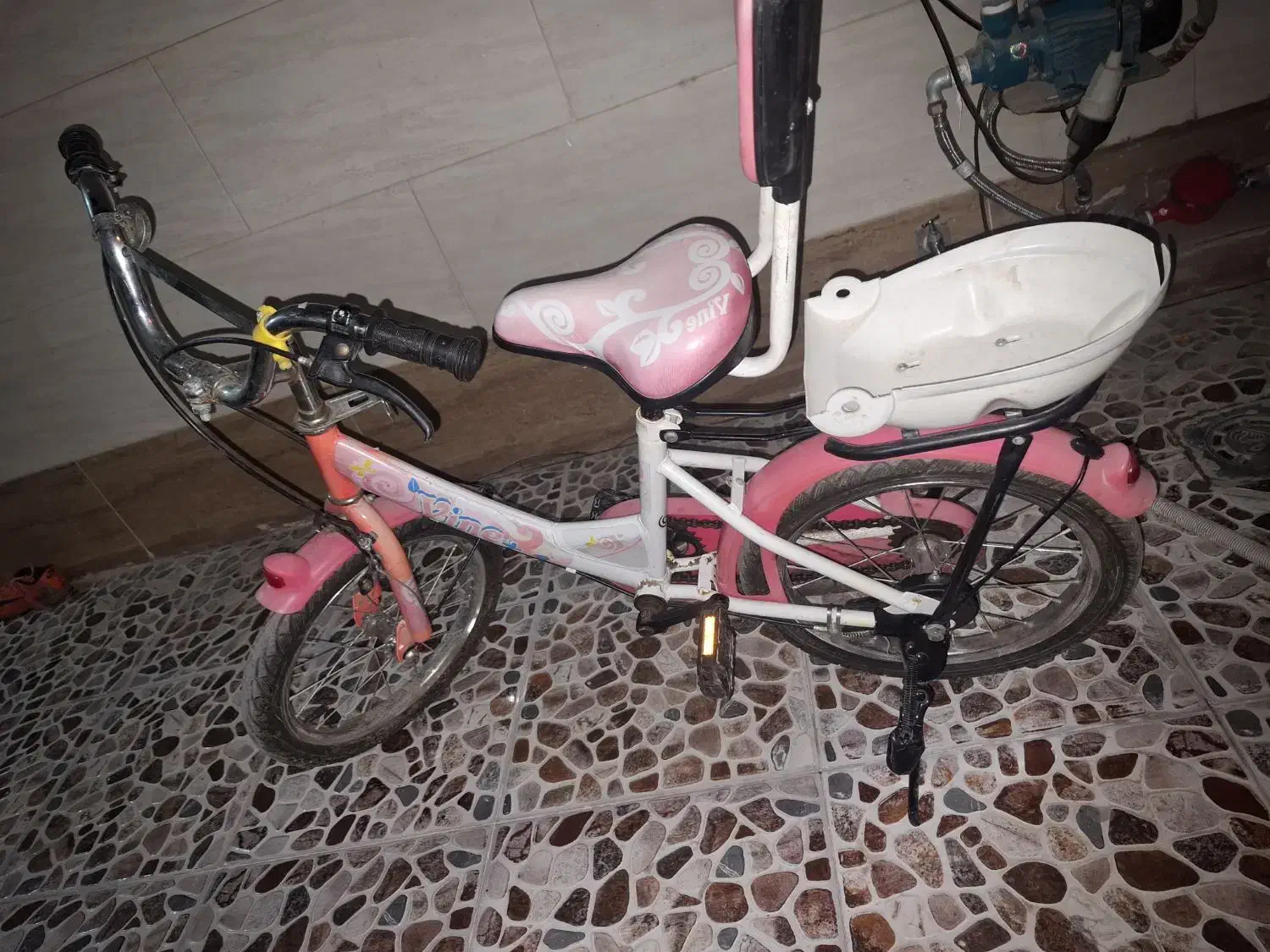 دوچرخه 16 قیمت ۱ میلیون ۳۰۰ کسی خواستش تخفیف میدم|دوچرخه، اسکیت، اسکوتر|بهبهان, |دیوار