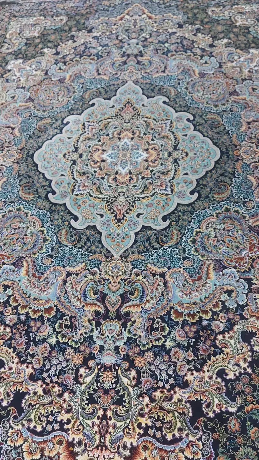 دوتخته فرش زیبا وشیک ۹متری ۷۰۰ شانه|فرش|بندرعباس, |دیوار