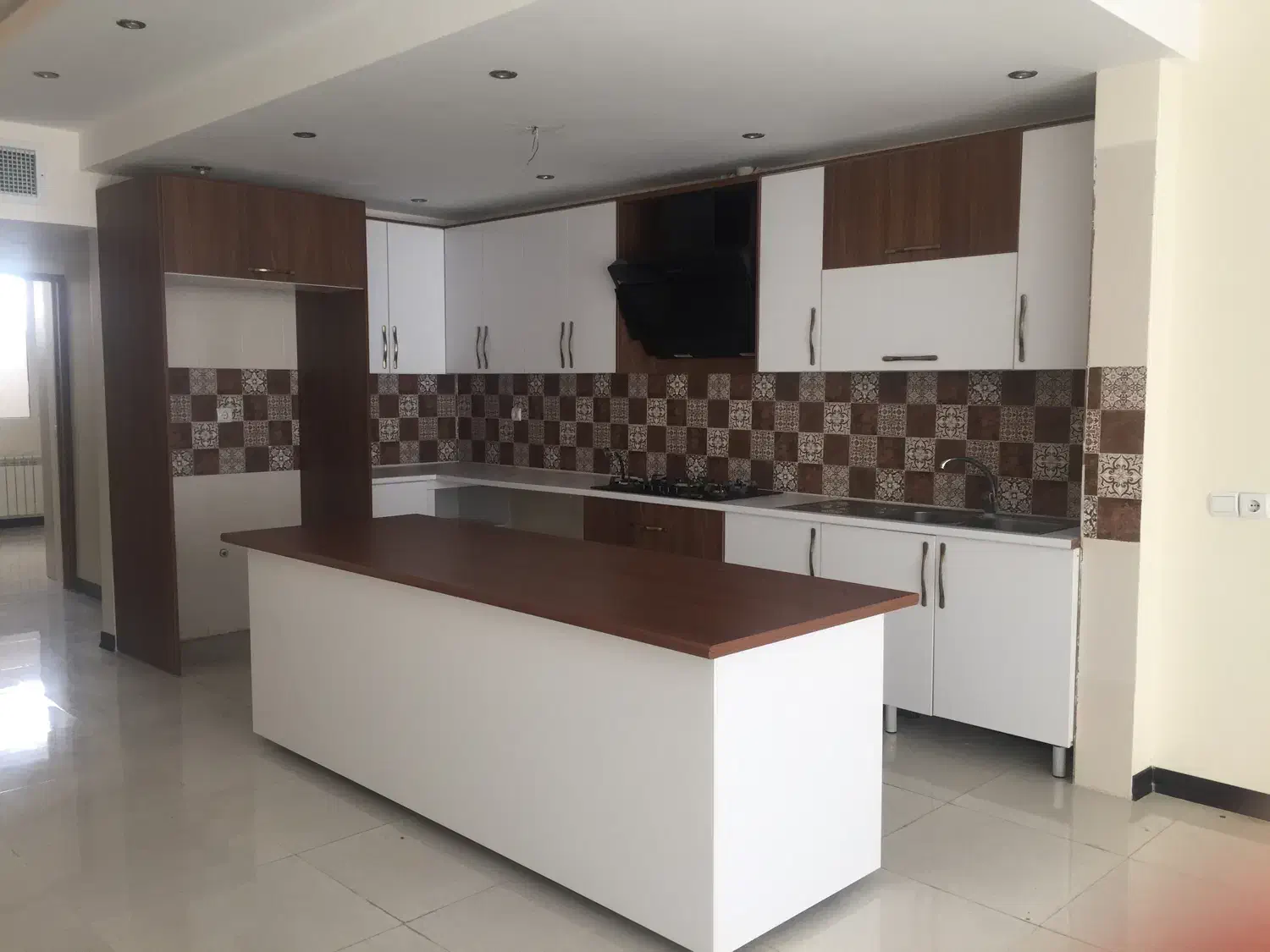 فروش آپارتمان بلوار ارم