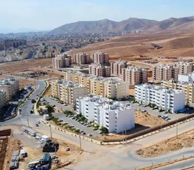 آپارتمان 95 متری مسکن مهر دو خوابه واقع در سپیدان|فروش آپارتمان|سپیدان, |دیوار