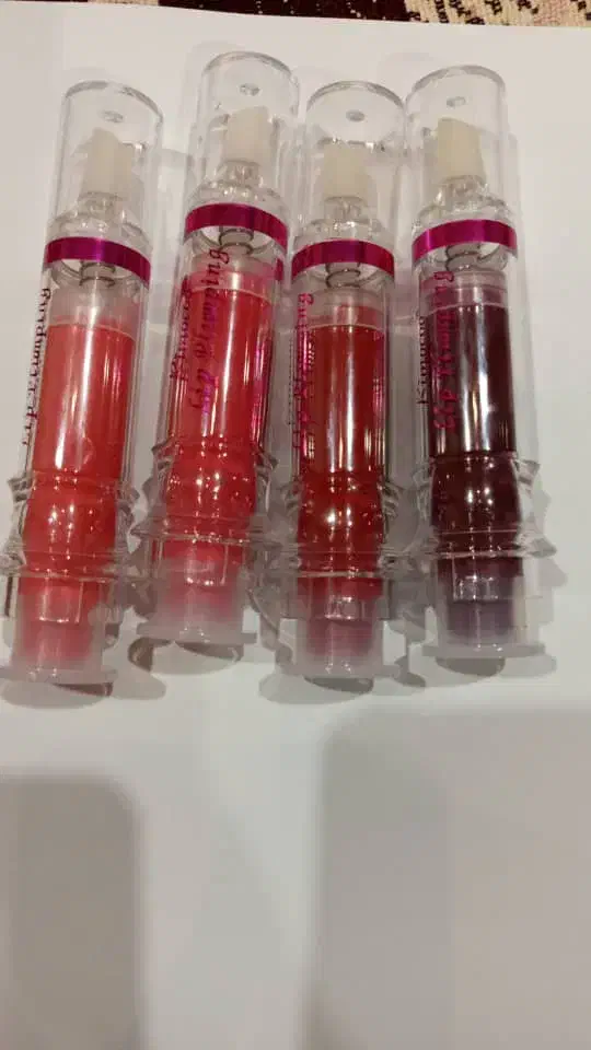 فروش لوازم آرایشی زیر قیمت بازار|آرایشی، بهداشتی، درمانی|شهرکرد, |دیوار