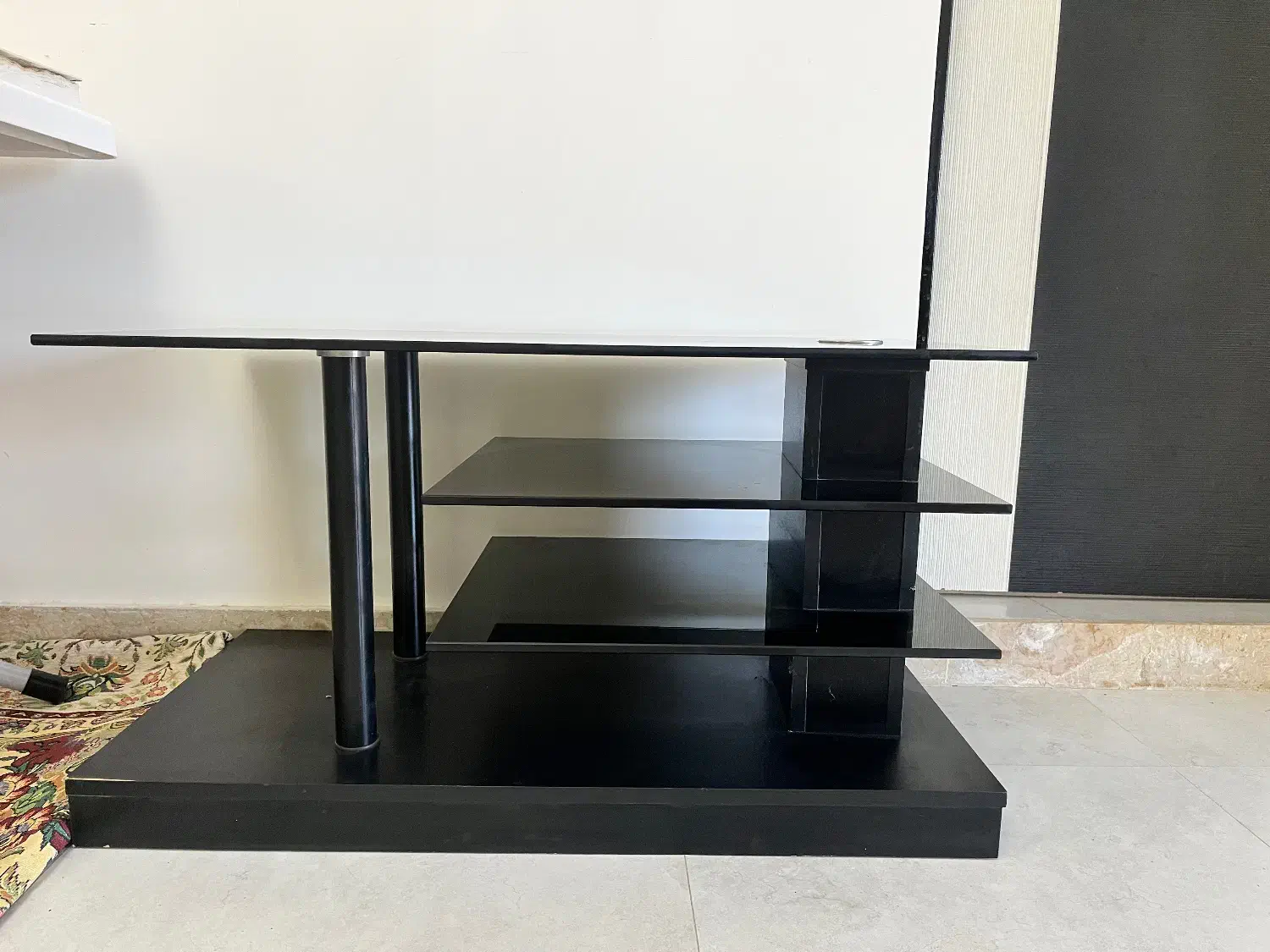 میز تلویزیون شیشه ای|میز تلویزیون|رشت, شهرک قدس|دیوار