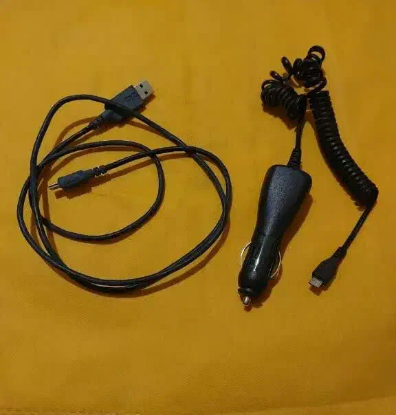 دو تا شارژر فندکی|لوازم جانبی موبایل و تبلت|قم, بکایی|دیوار