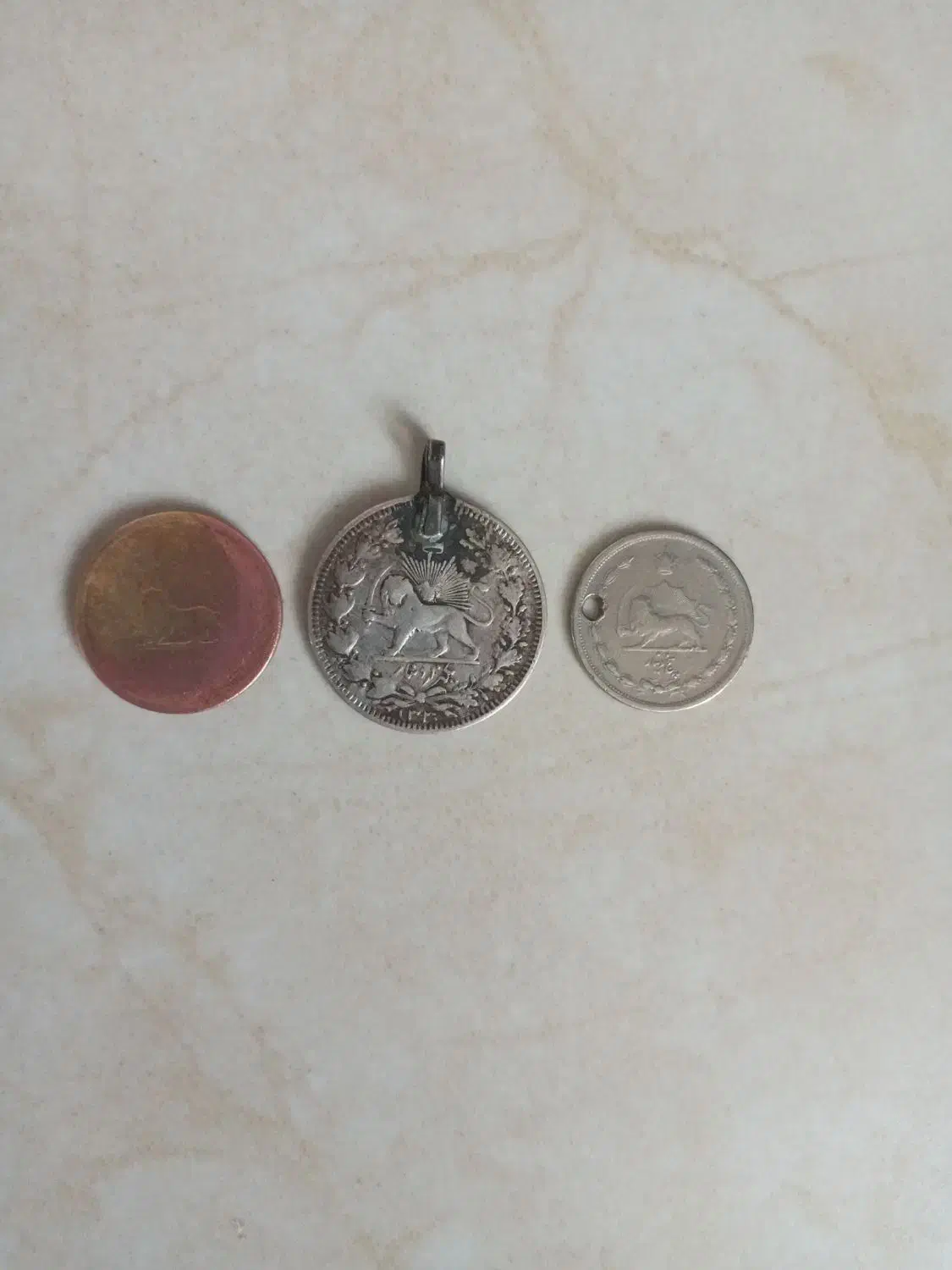 عتیقه وخاص|کلکسیون اشیاء عتیقه|اراک, |دیوار