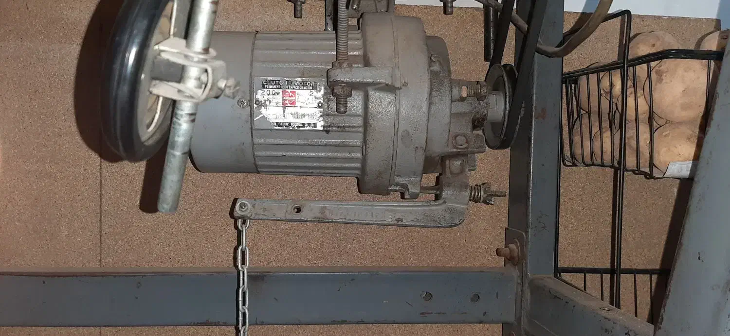 چرخ خیاطی دینام دار|چرخ خیاطی و ریسندگی|خرمدره, |دیوار