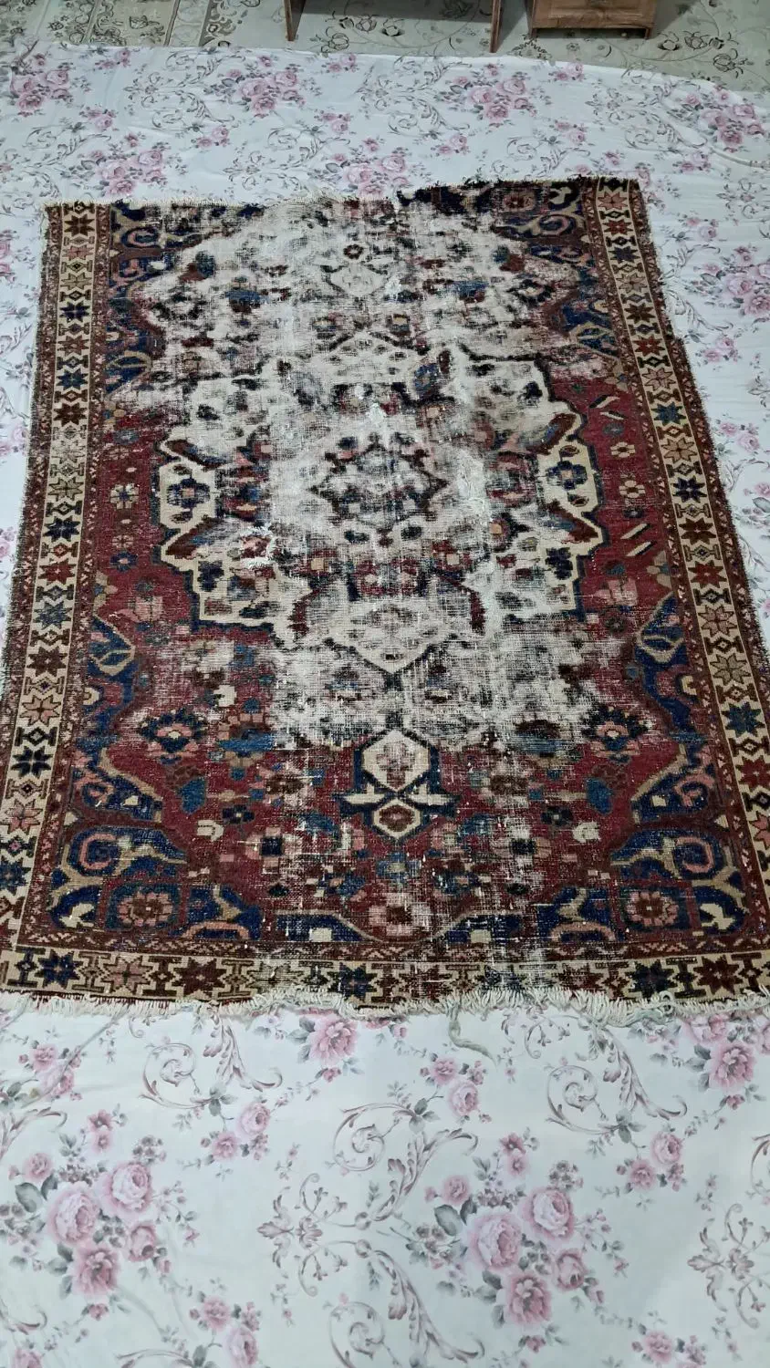 فرش عتیقه دست بافت|فرش|شاهین‌شهر, بانک استان|دیوار