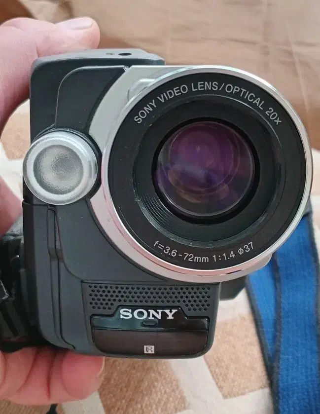 دوربین هندی کم اصل سونی|دوربین عکاسی و فیلمبرداری|کرج, شهرک یاس جنوبی|دیوار