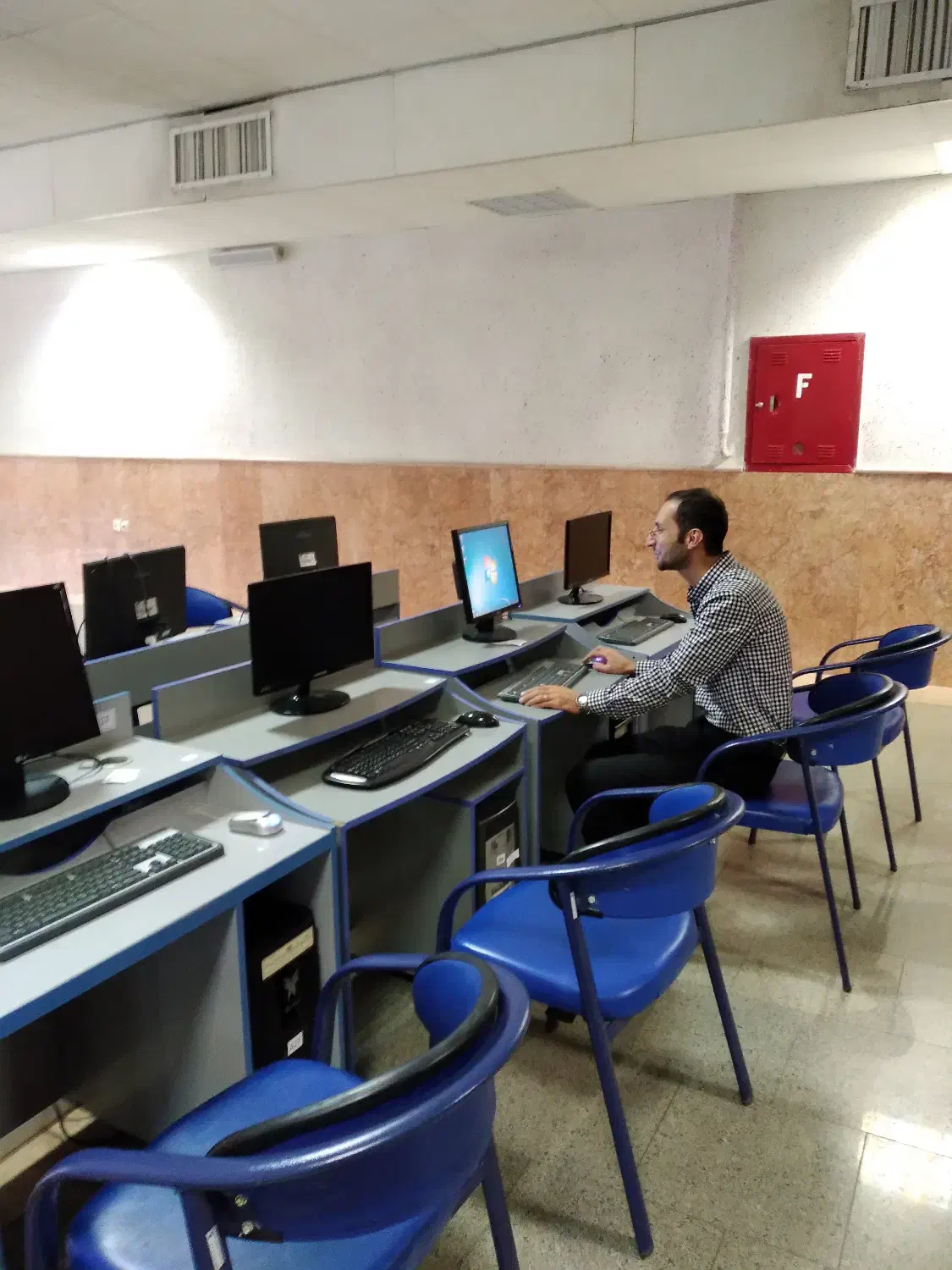 خدمات کامپیوتر در محل و ریموت|خدمات رایانهای و موبایل|قزوین, |دیوار