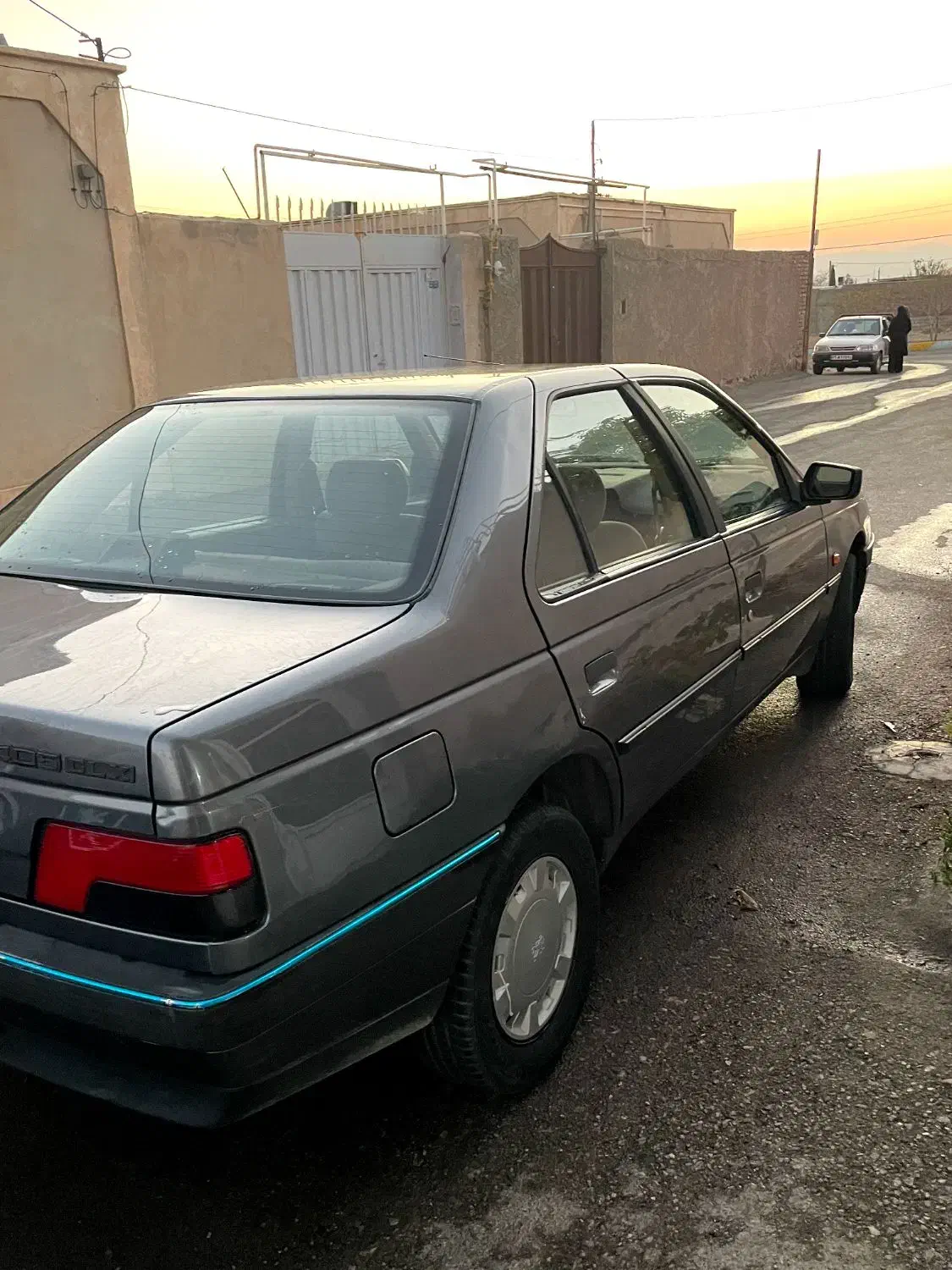 پژو ۴۰۵|خودرو سواری و وانت|زرند, |دیوار