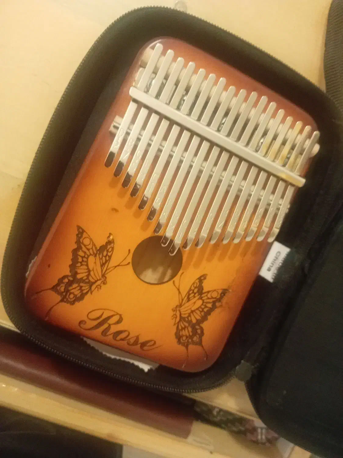 کالیمبا رز|سازهای سنتی|داراب, |دیوار