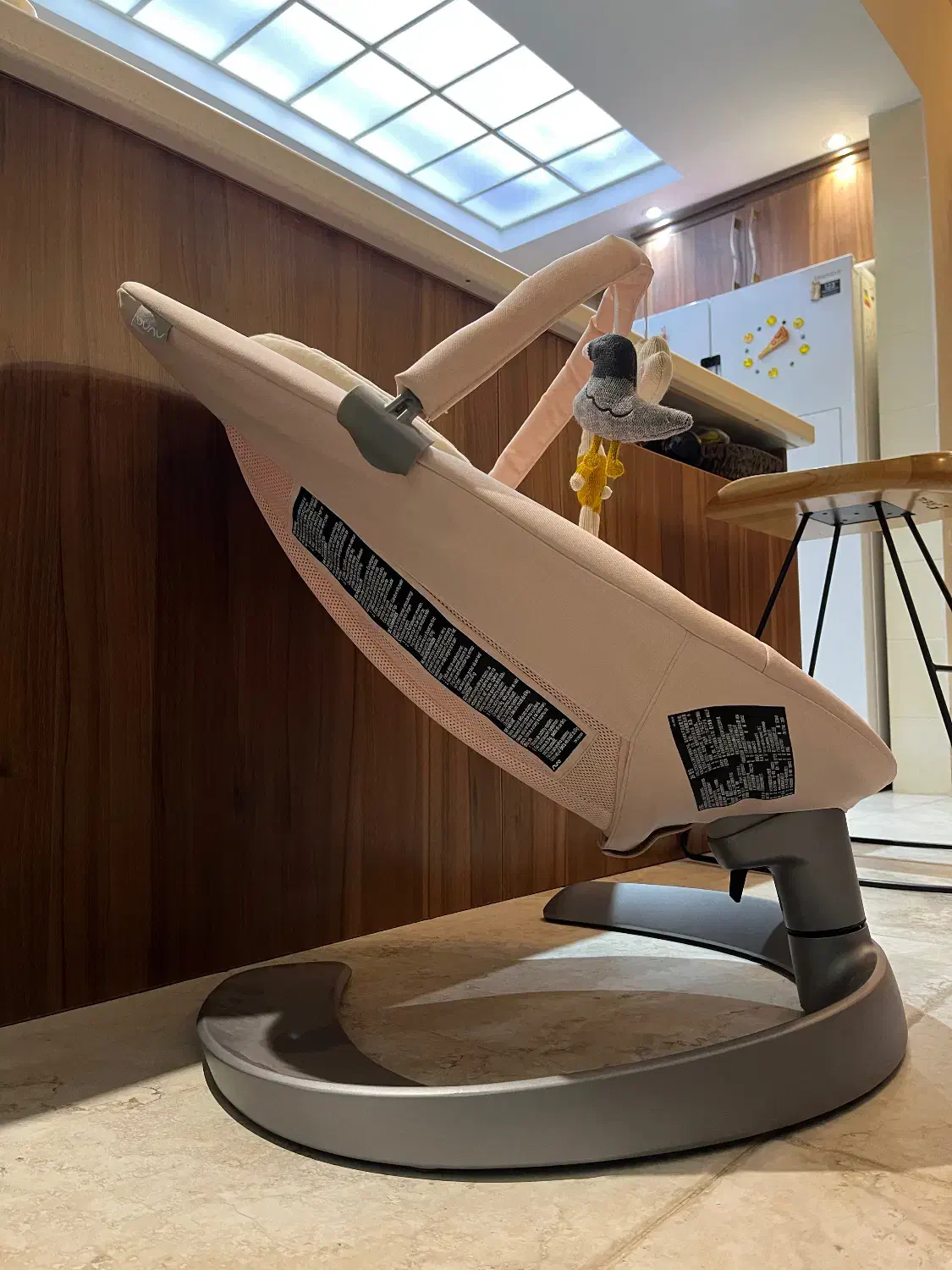 گهواره کودک گهواره برقی|تخت و صندلی بچه|یزد, |دیوار