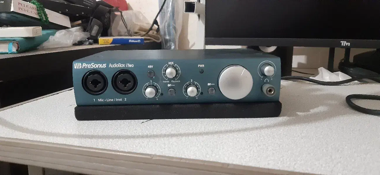 میکروفن at2020 و کارت صدا و لوازم استودیو|آلات موسیقی|اصفهان, قهجاورستان|دیوار